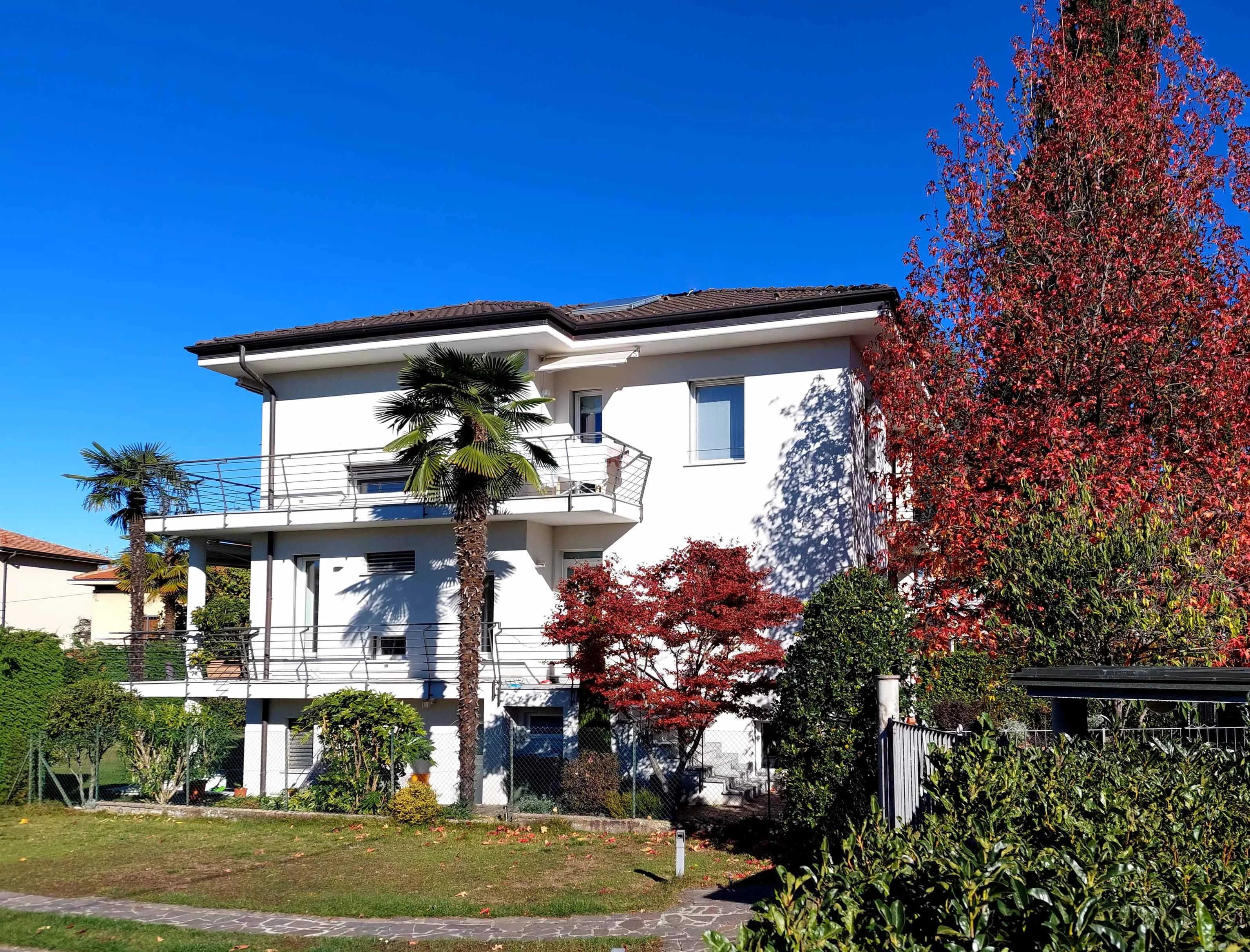 Вилла Varese