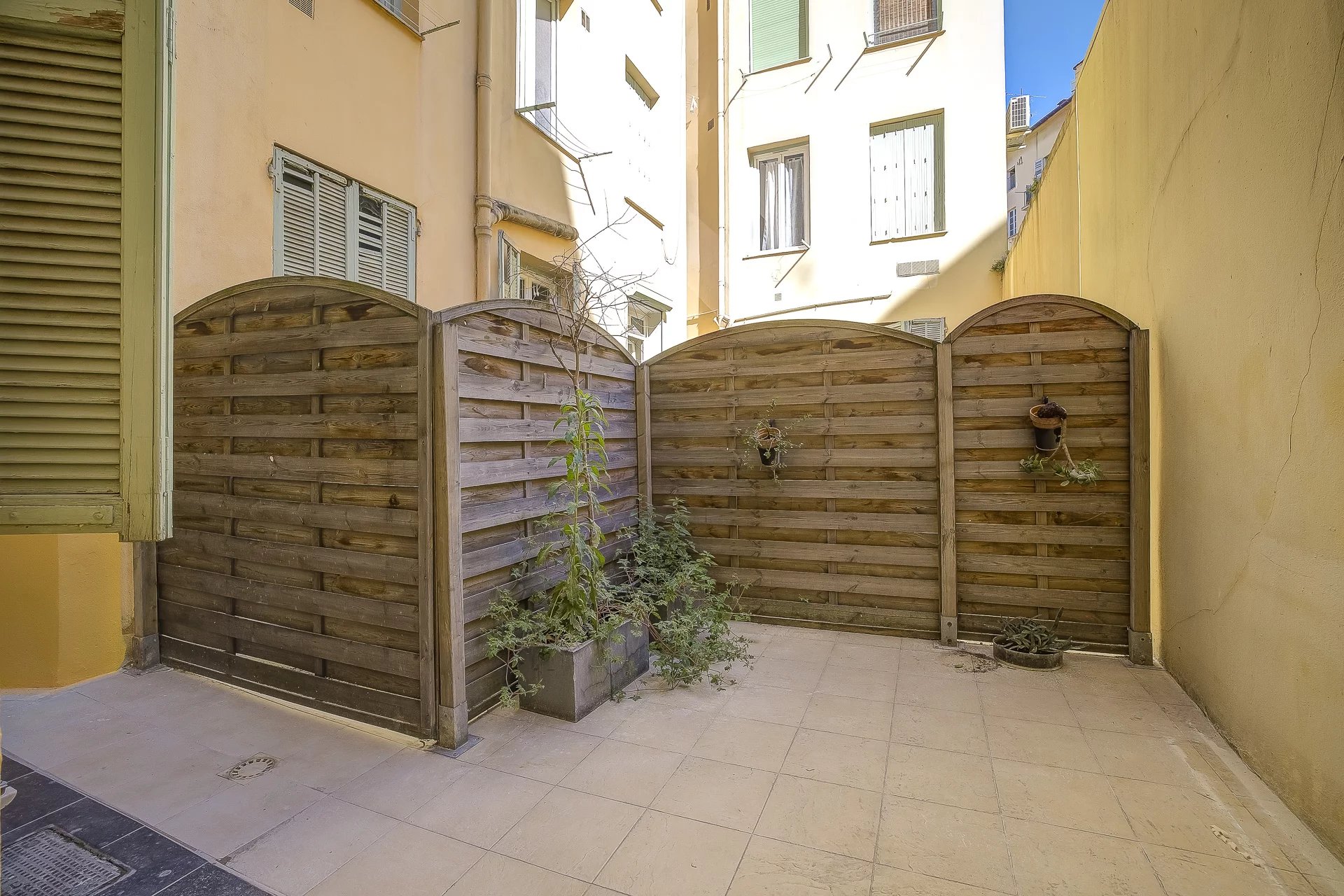 NICE PORT AREA - ONE BEDROOM APARTMENT WITH TERRACE