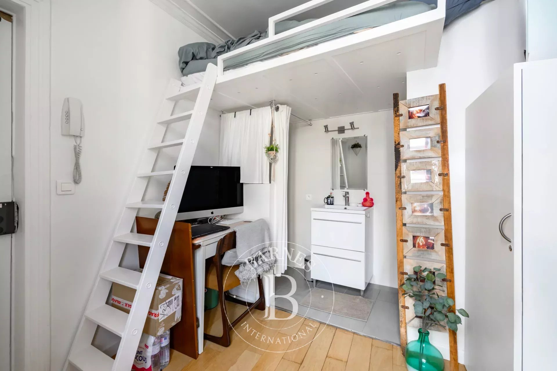 Daire Paris 3ème - picture 17