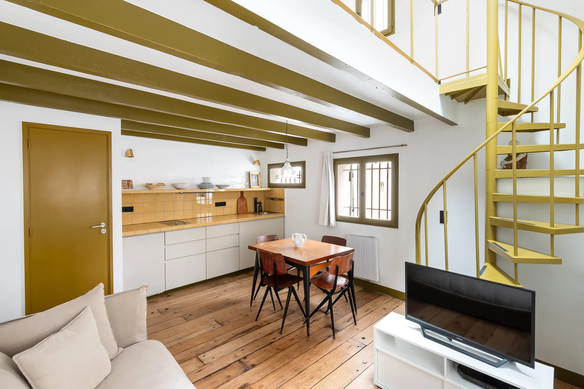 Paris 18e - MONTMARTRE / ABBESSES