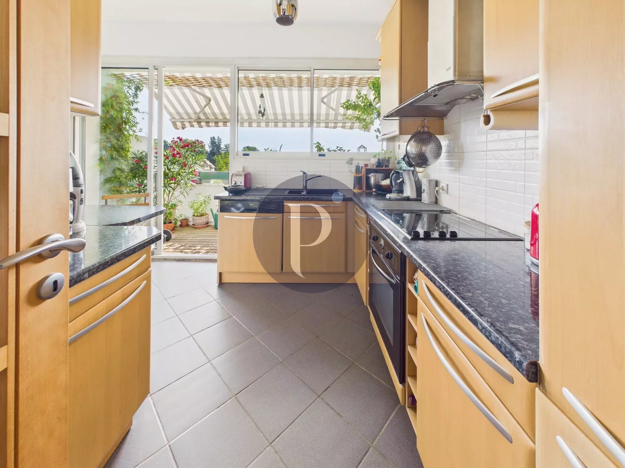 vente-appartement-5-pieces-chatenay-malabry-85700381