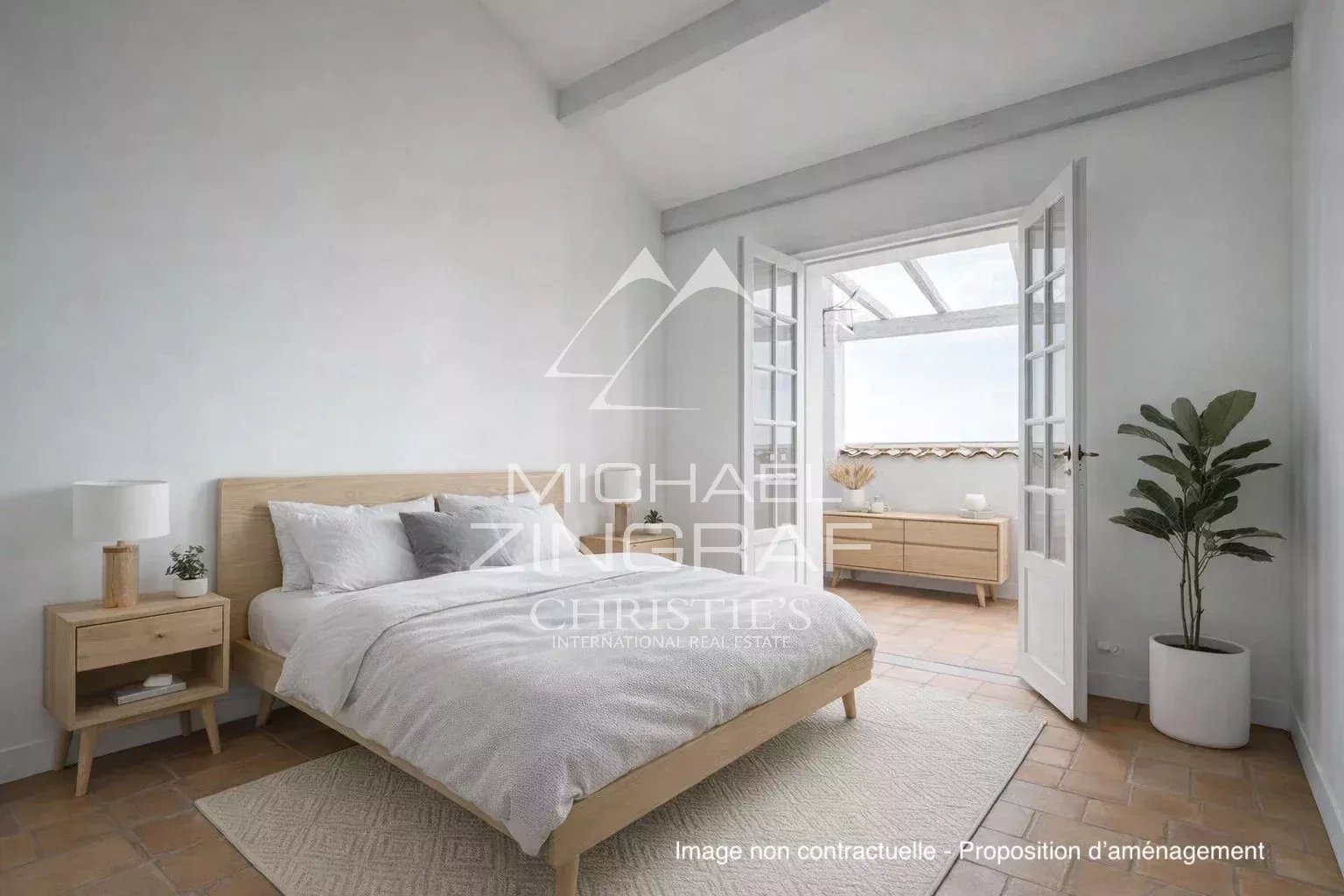 5 Bedroom Villa/Townhouse's Image 7