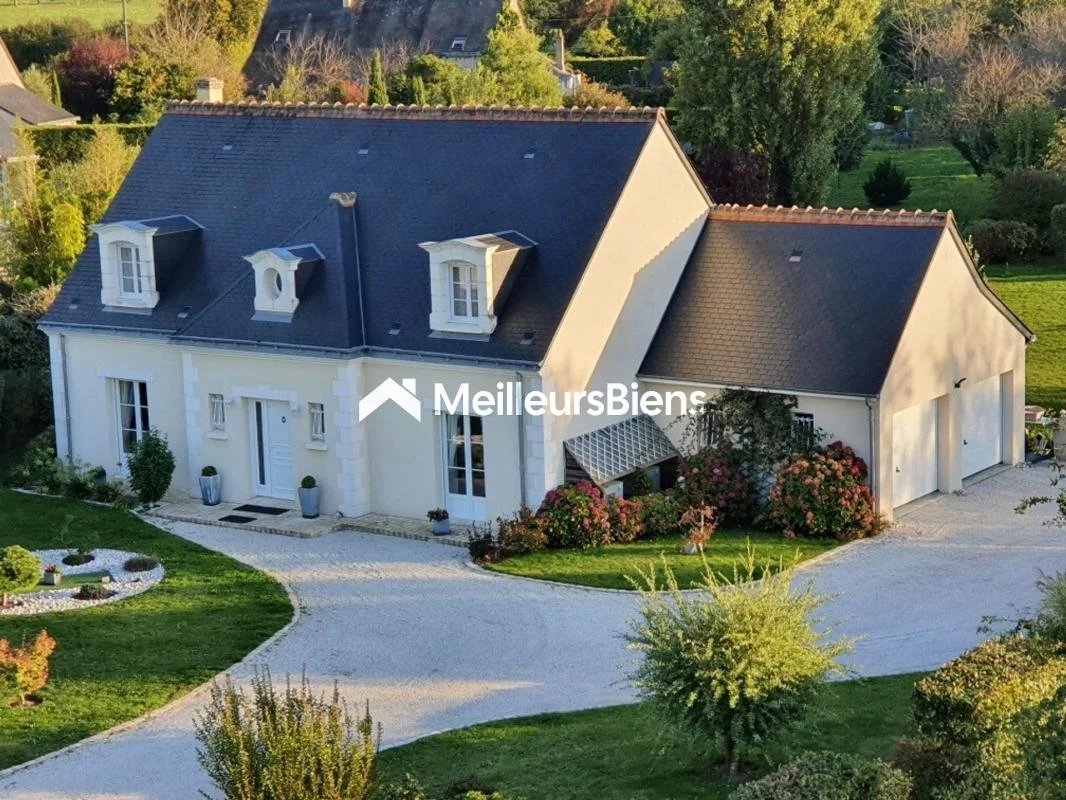 BELLE MAISON AVEC QUATRE CHAMBRES ET JARDIN