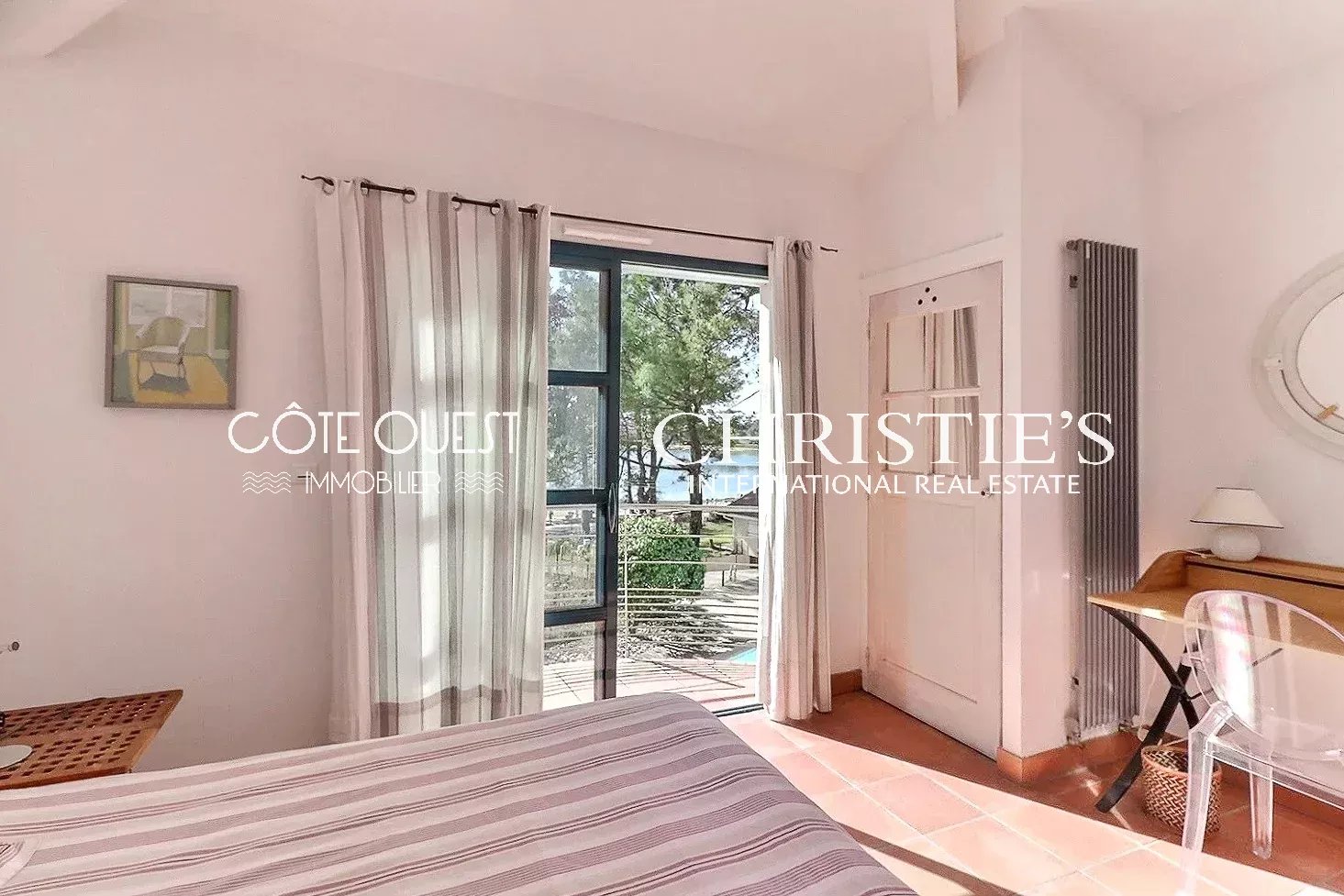 5 Bedroom Villa/Townhouse's Image 10