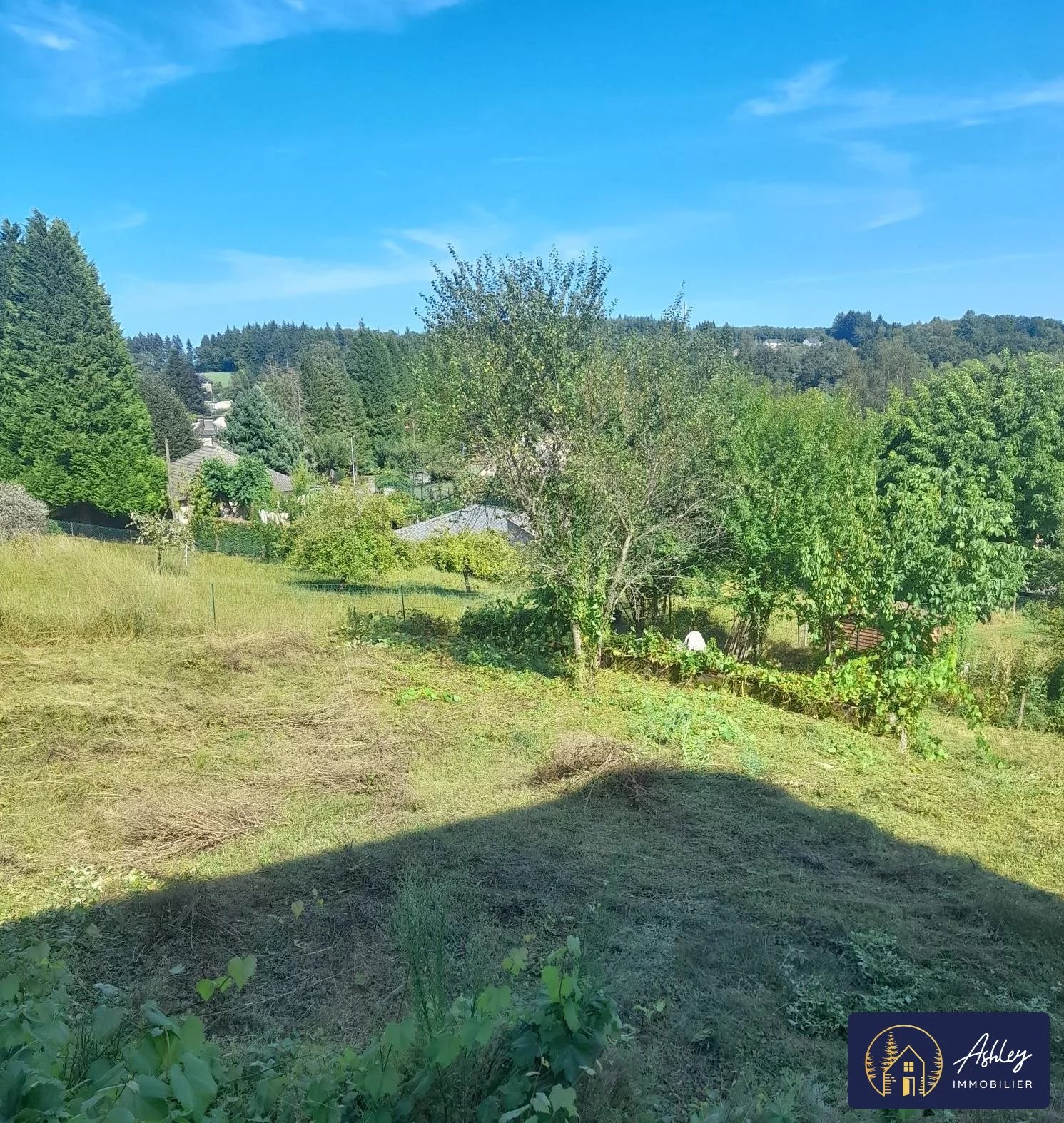 Terrain constructible Neuvic