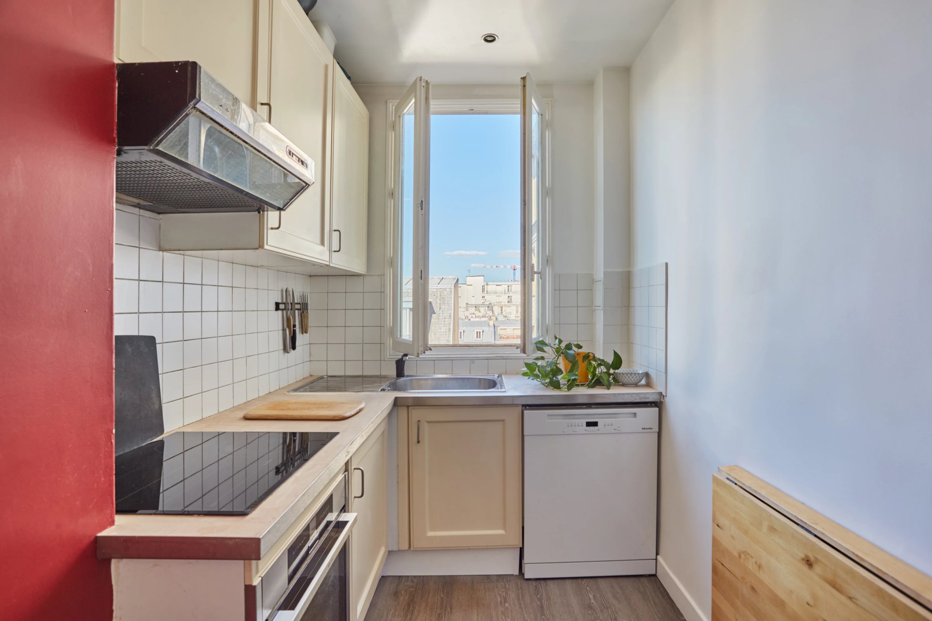 2 Bedroom Apartment/Flat's Image 11