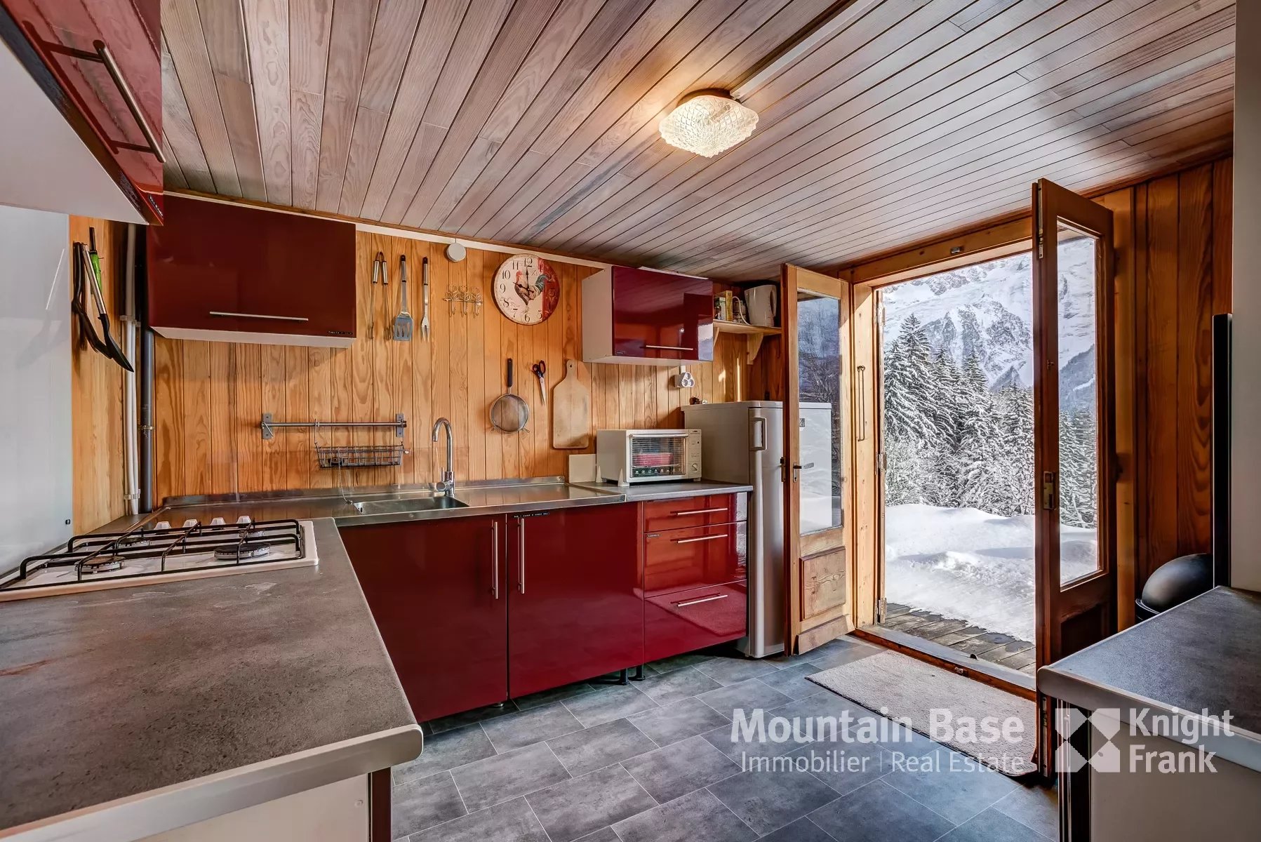 Photo of A charming small chalet in the mountain pasture of Coupeau