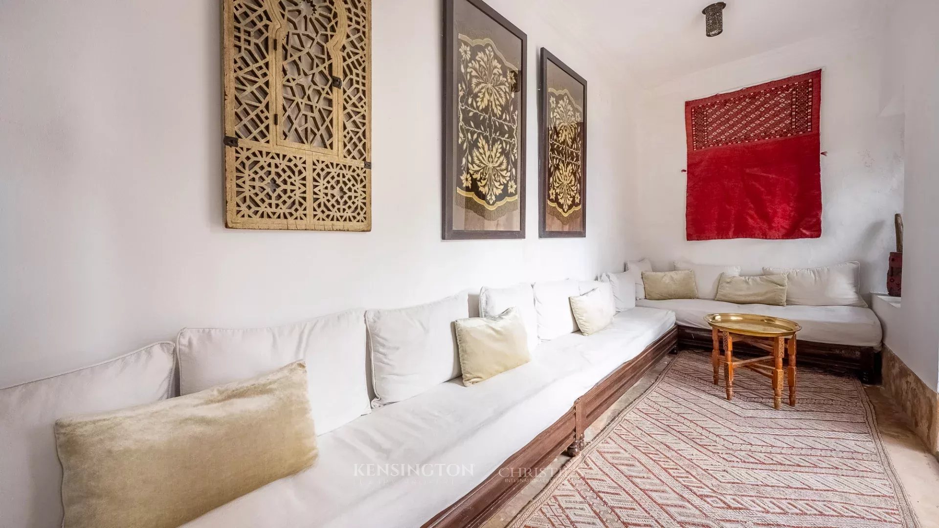 4 Bedroom Villa/Townhouse's Image 3
