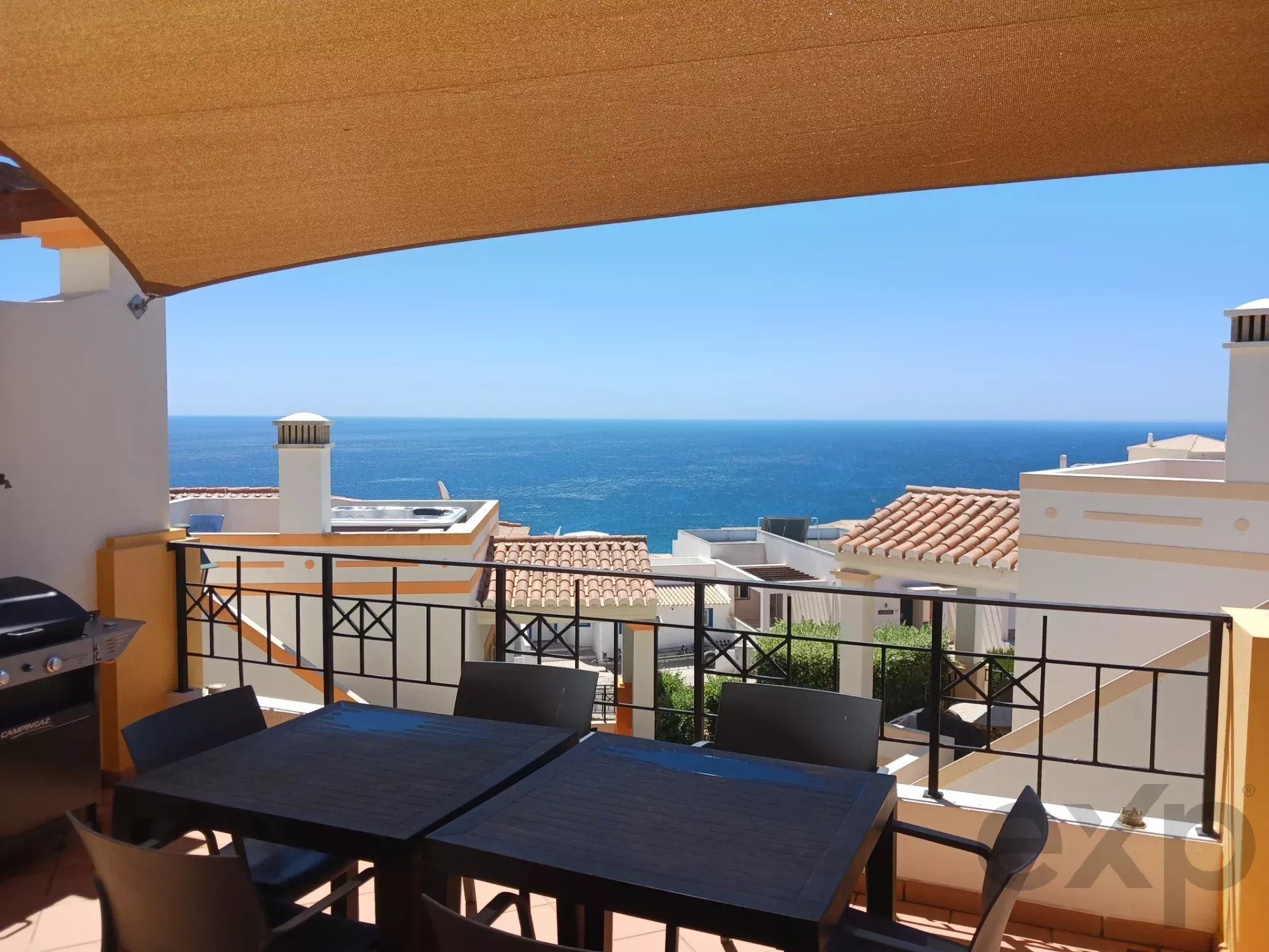 Wonderful 2-Bed Townhouse With Spectacular Ocean Views 86363050 image 1