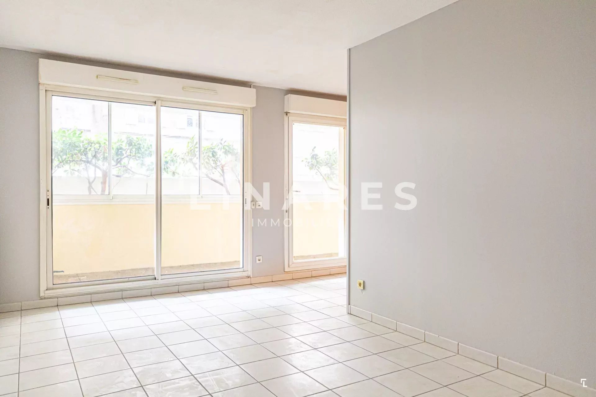 Sale Apartment Marseille 8ème Périer