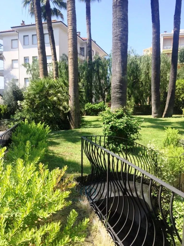 Villa Sanremo - picture 25