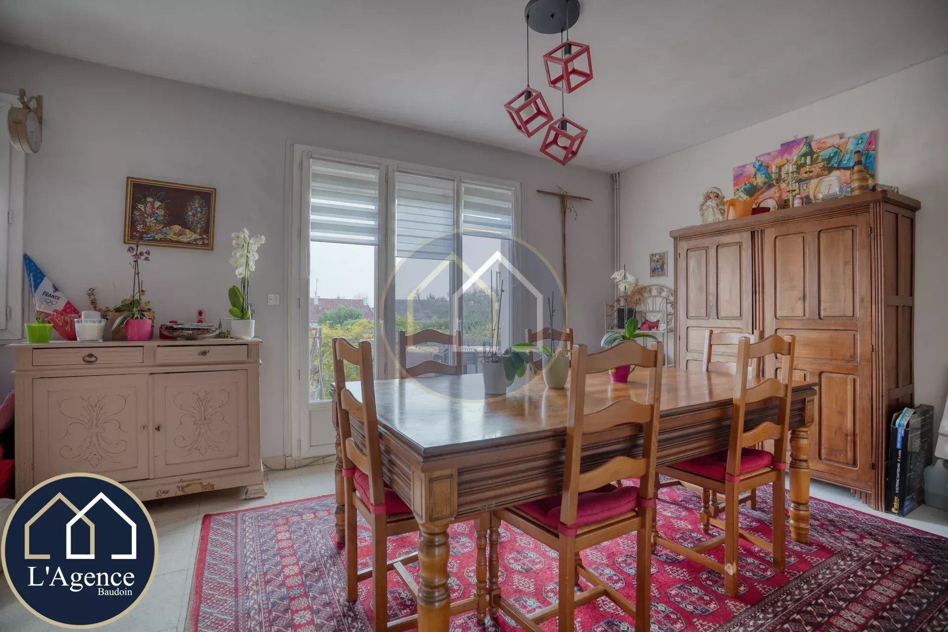 Jolie maison familiale au cœur de Maintenon – 5 min à pied de la gare