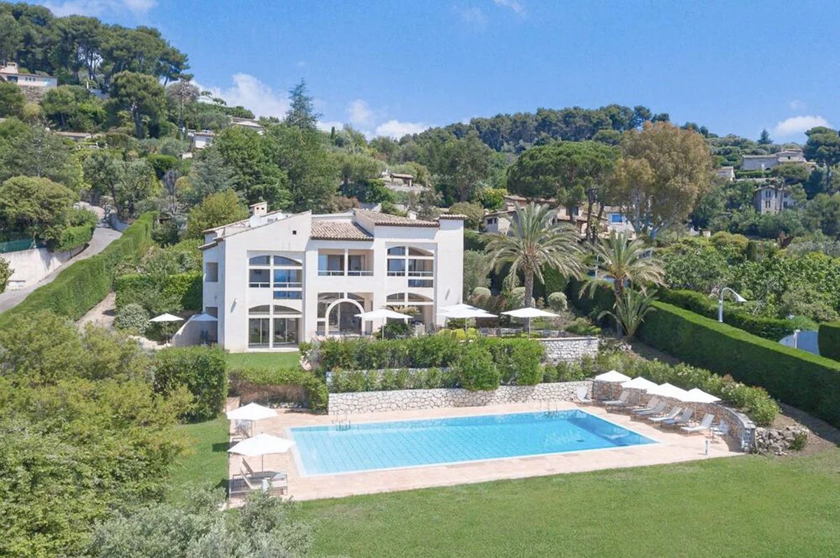 To Rent- Seasonal rental St Paul de Vence - 6 bedrooms and sea views