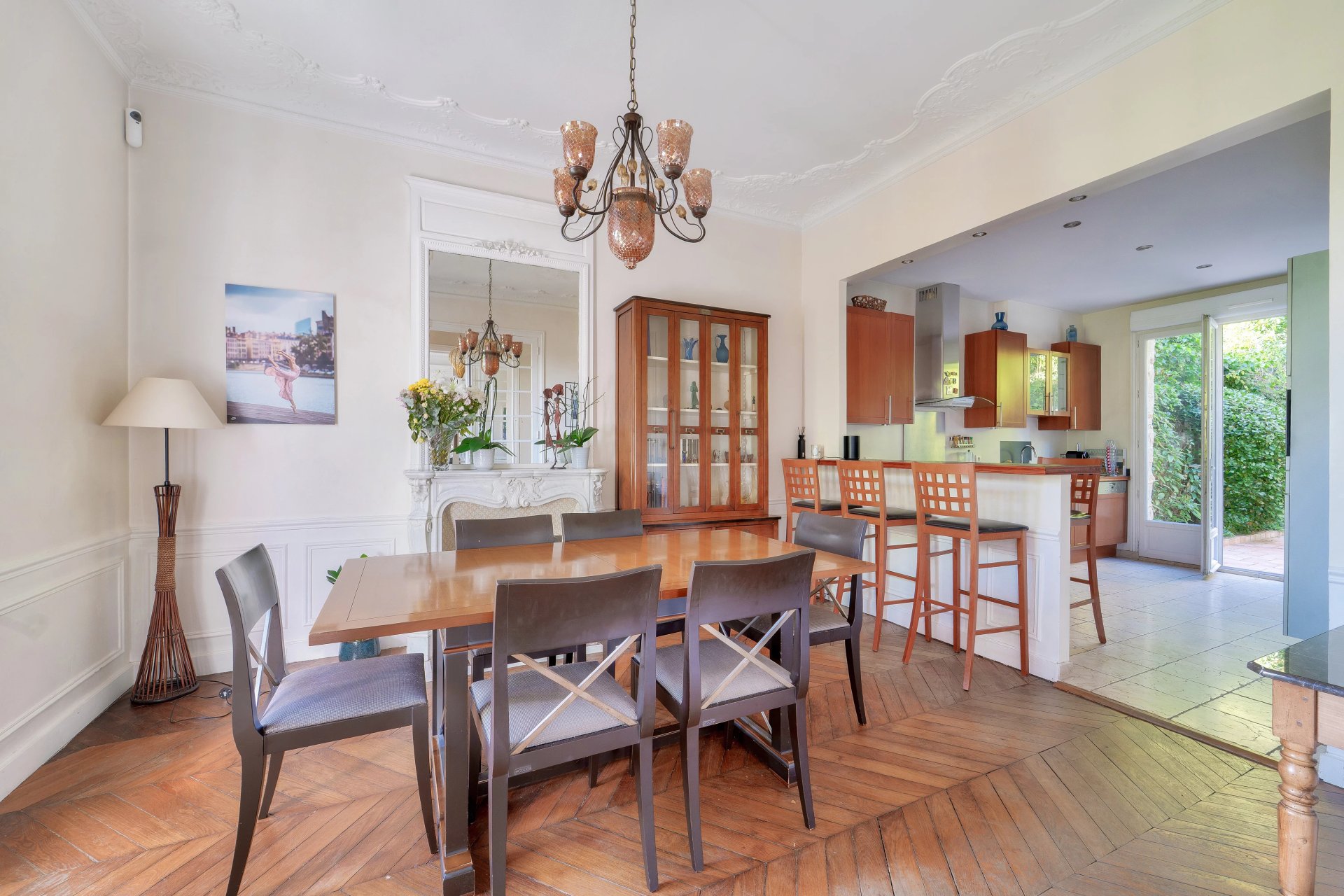 5 Bedroom Villa/Townhouse's Image 3