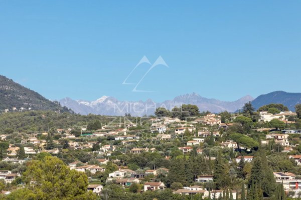 Saint-Paul-de-Vence: Exceptional Apartment in the Heart of the Village — photo 7
