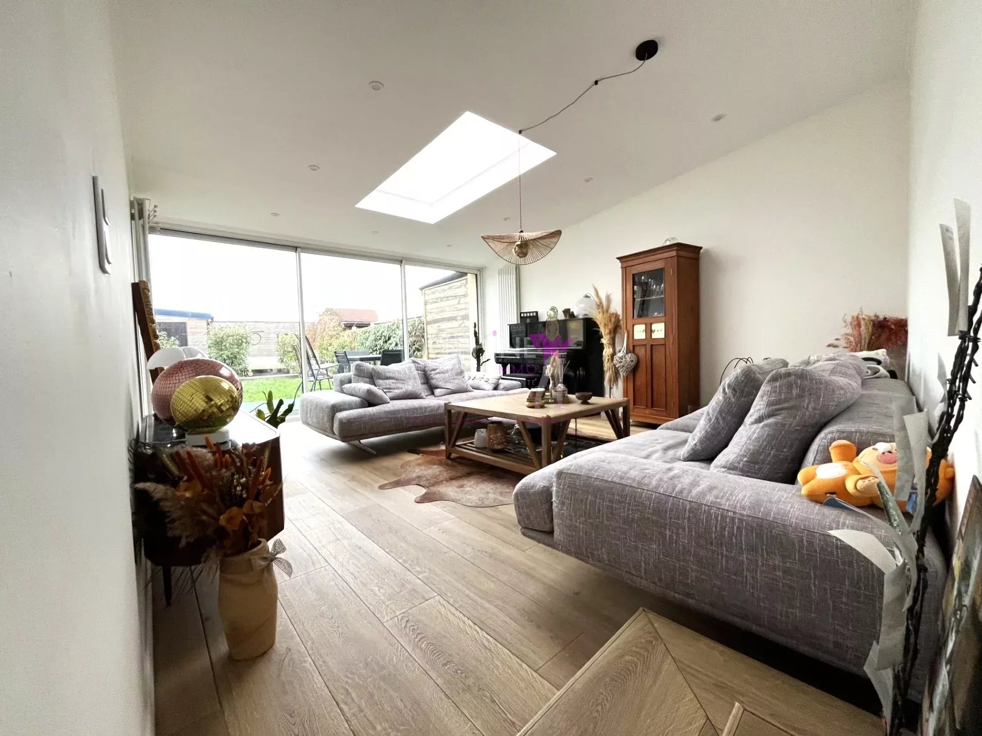 Agence immobilière de 