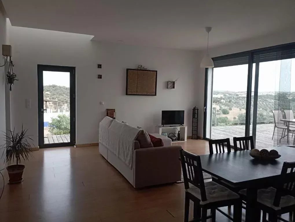 5-Bedroom Villa (2 x 3-Bedroom + 1 x 2-Bedroom Units) 86873882 image 52