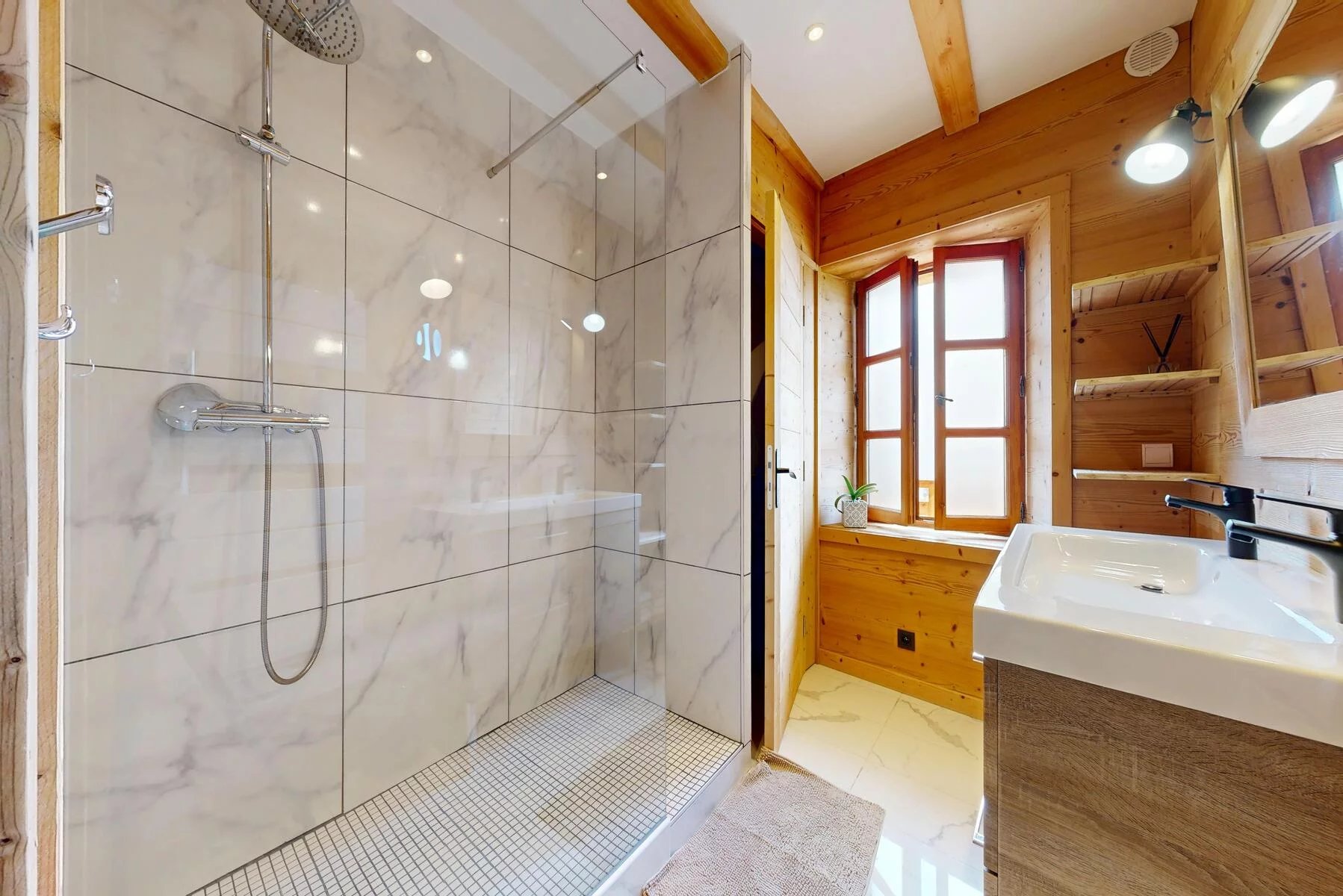 Photo of PASSY - 4 bedroom apartment with a large terrace and pool