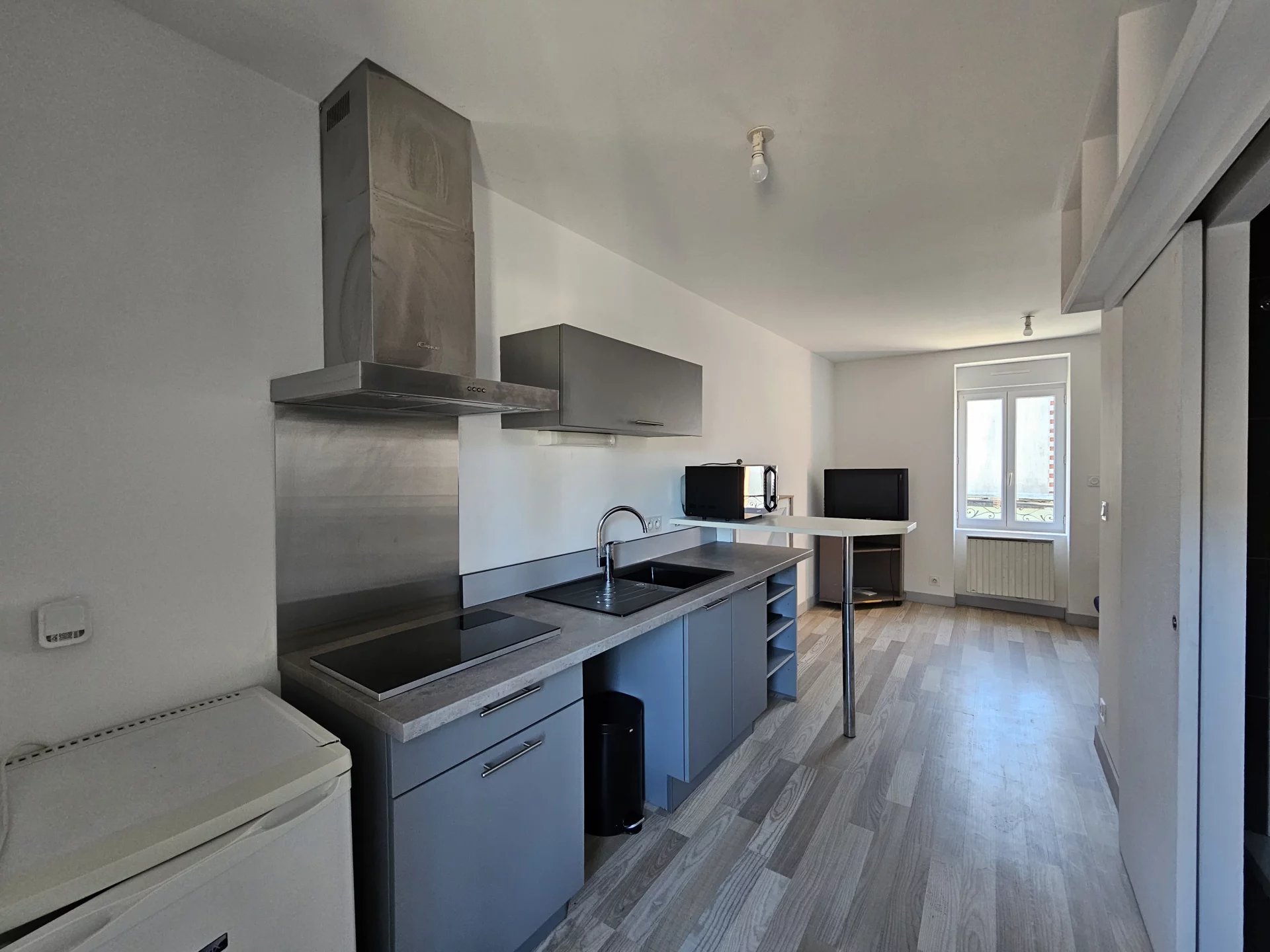 Studio meublé centre-ville - Photo 3