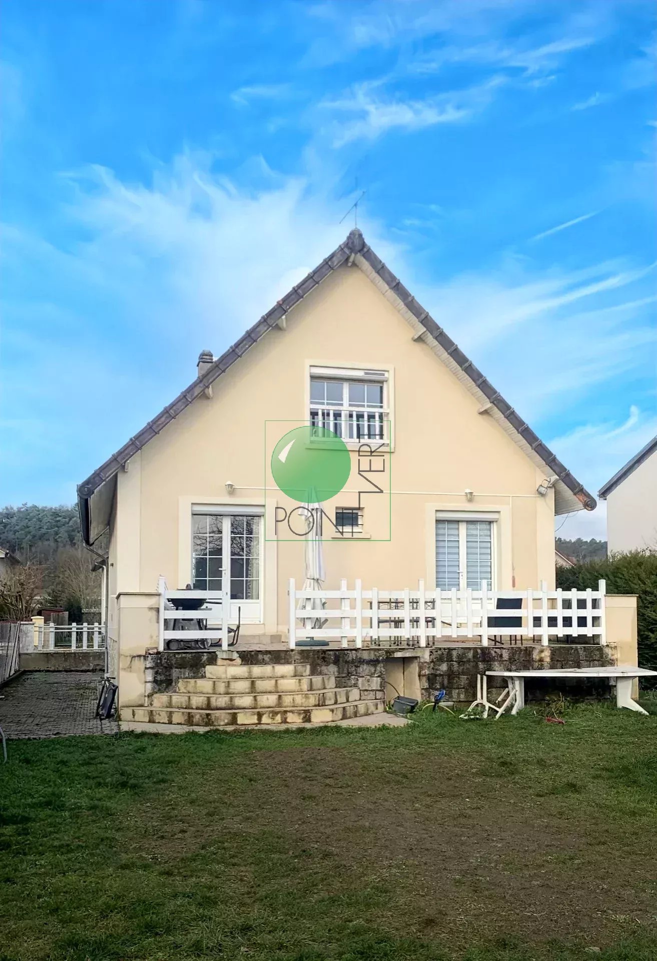 Agence immobilière de 
