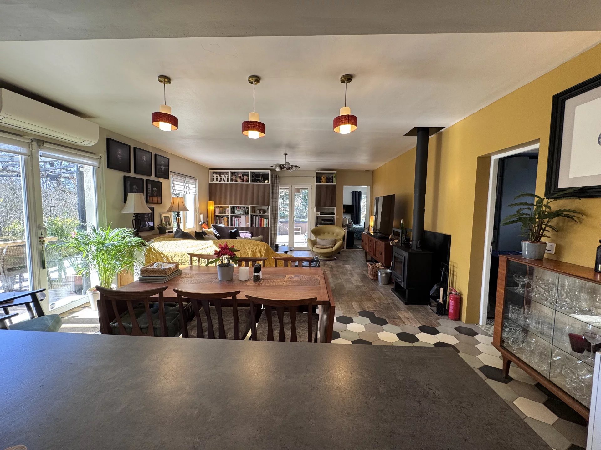 ENTRECASTEAUX RENOVATED VILLA