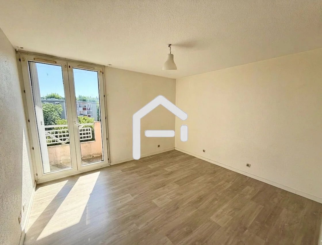 A louer : T1 de 23.74 m² avec un Balcon et un Parking
