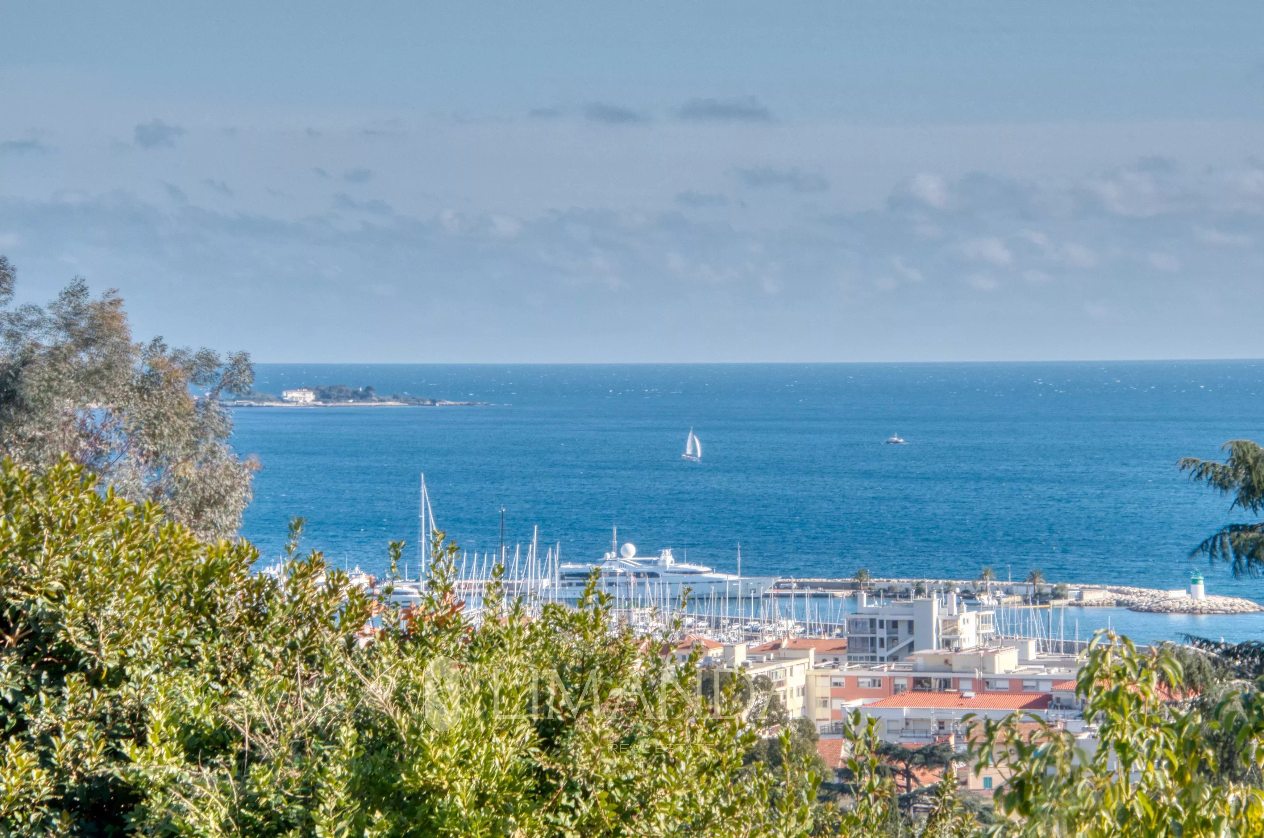 VILLA CONTEMPORAINE - VUE MER - À PIED DES PLAGES