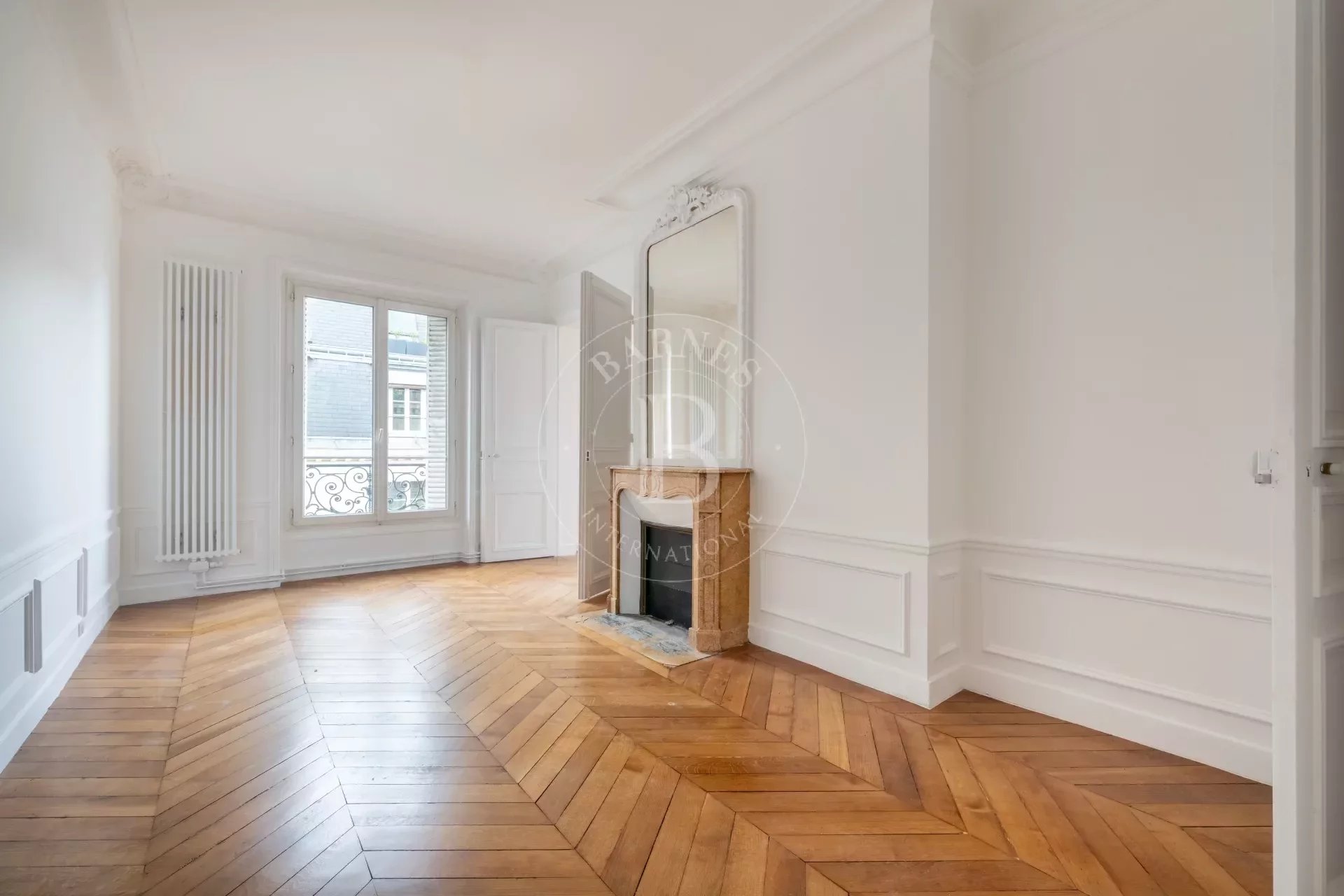 Daire Paris 3ème - picture 5