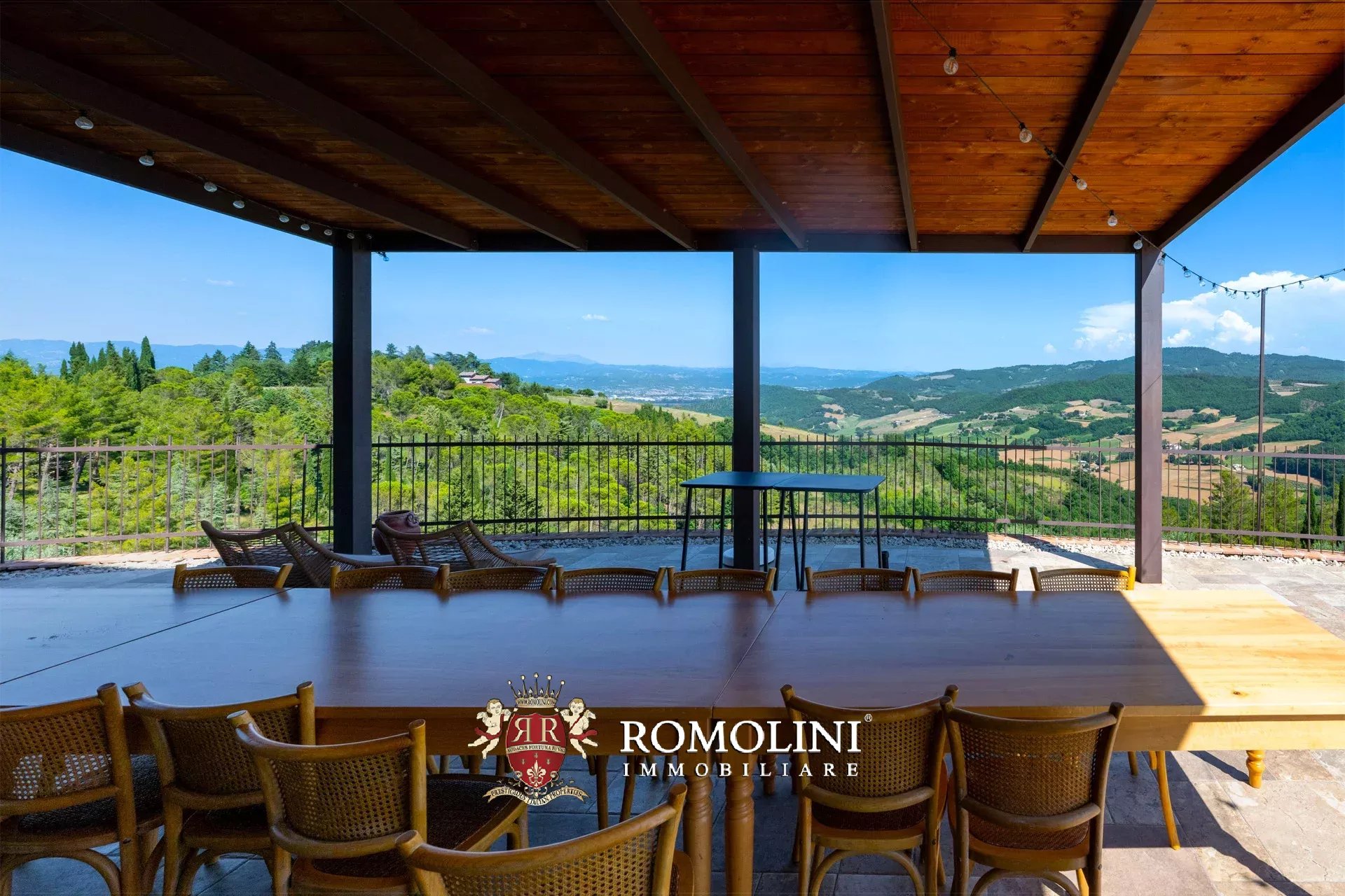 10 Bedroom Villa/Townhouse's Image 23