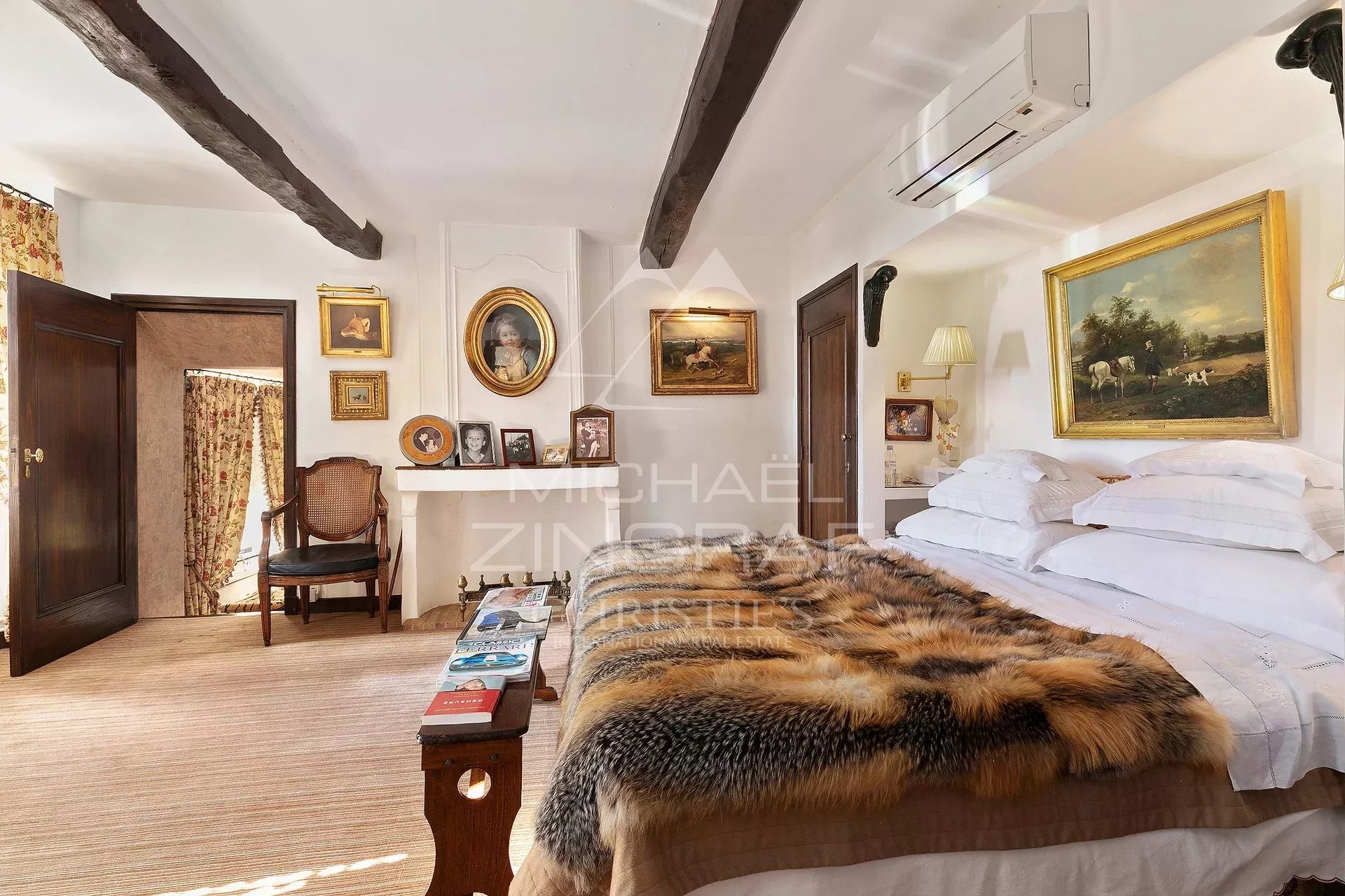 12 Bedroom Villa/Townhouse's Image 5