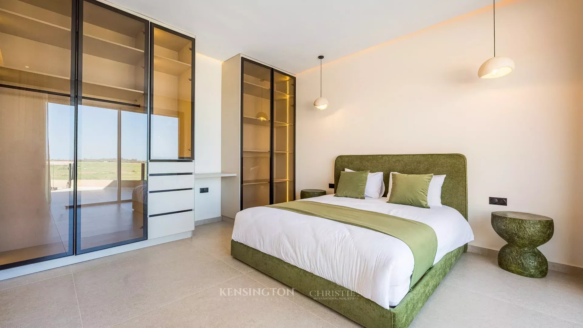 5 Bedroom Villa/Townhouse's Image 25
