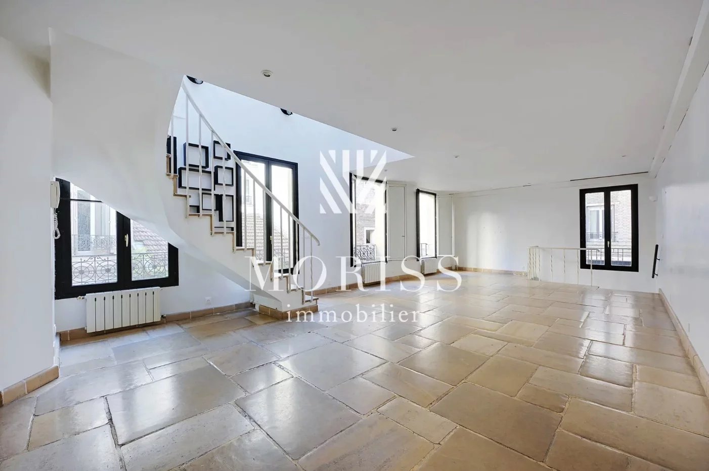 Maison/Villa 5 pièces - Image Array
