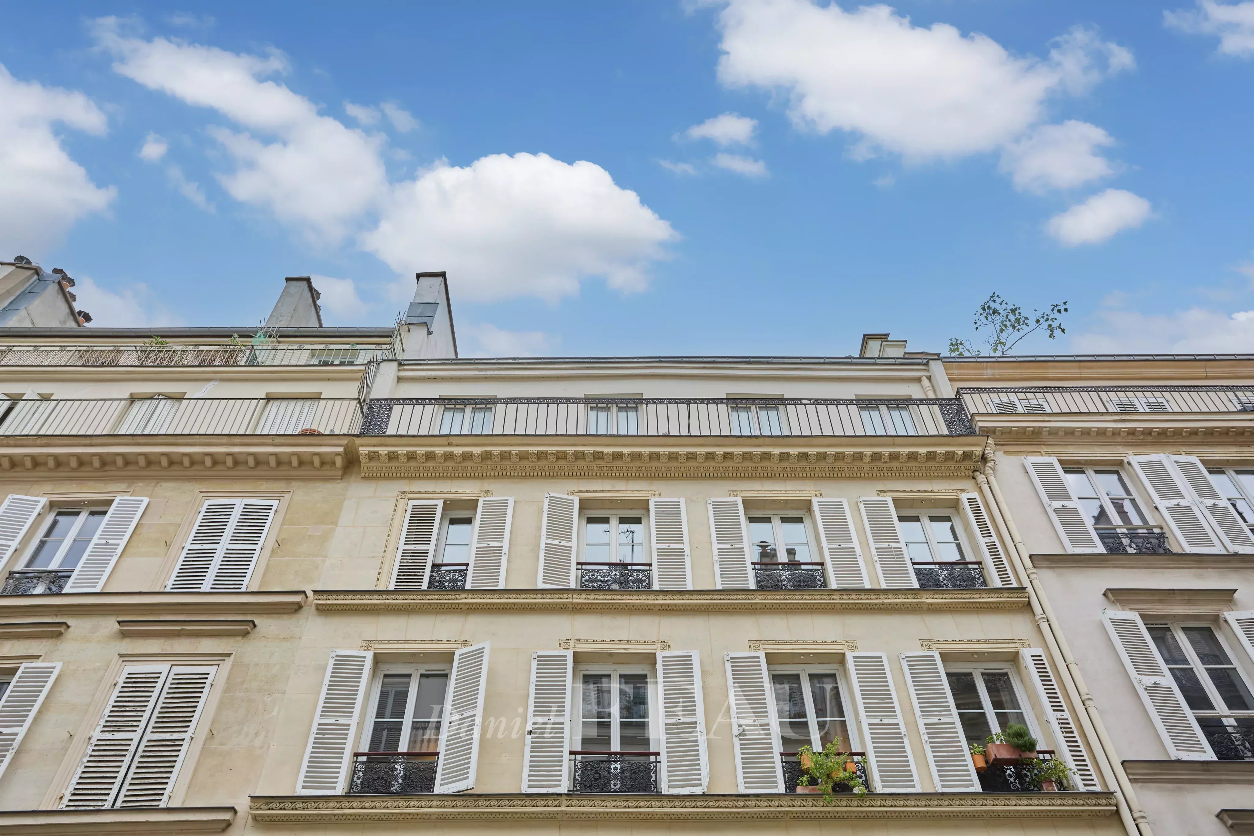 Sale Apartment Paris 6th