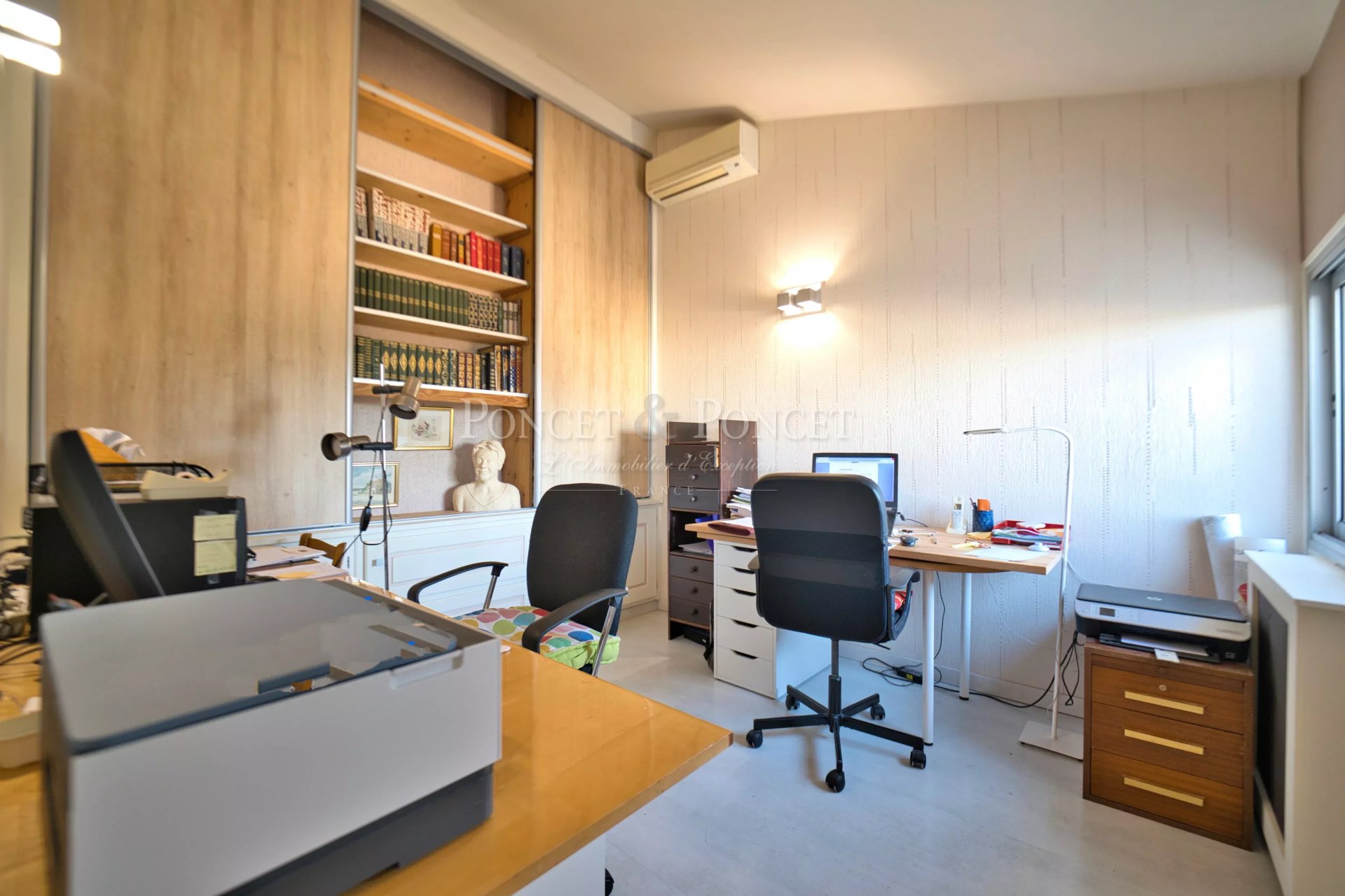 4 Bedroom Villa/Townhouse's Image 16