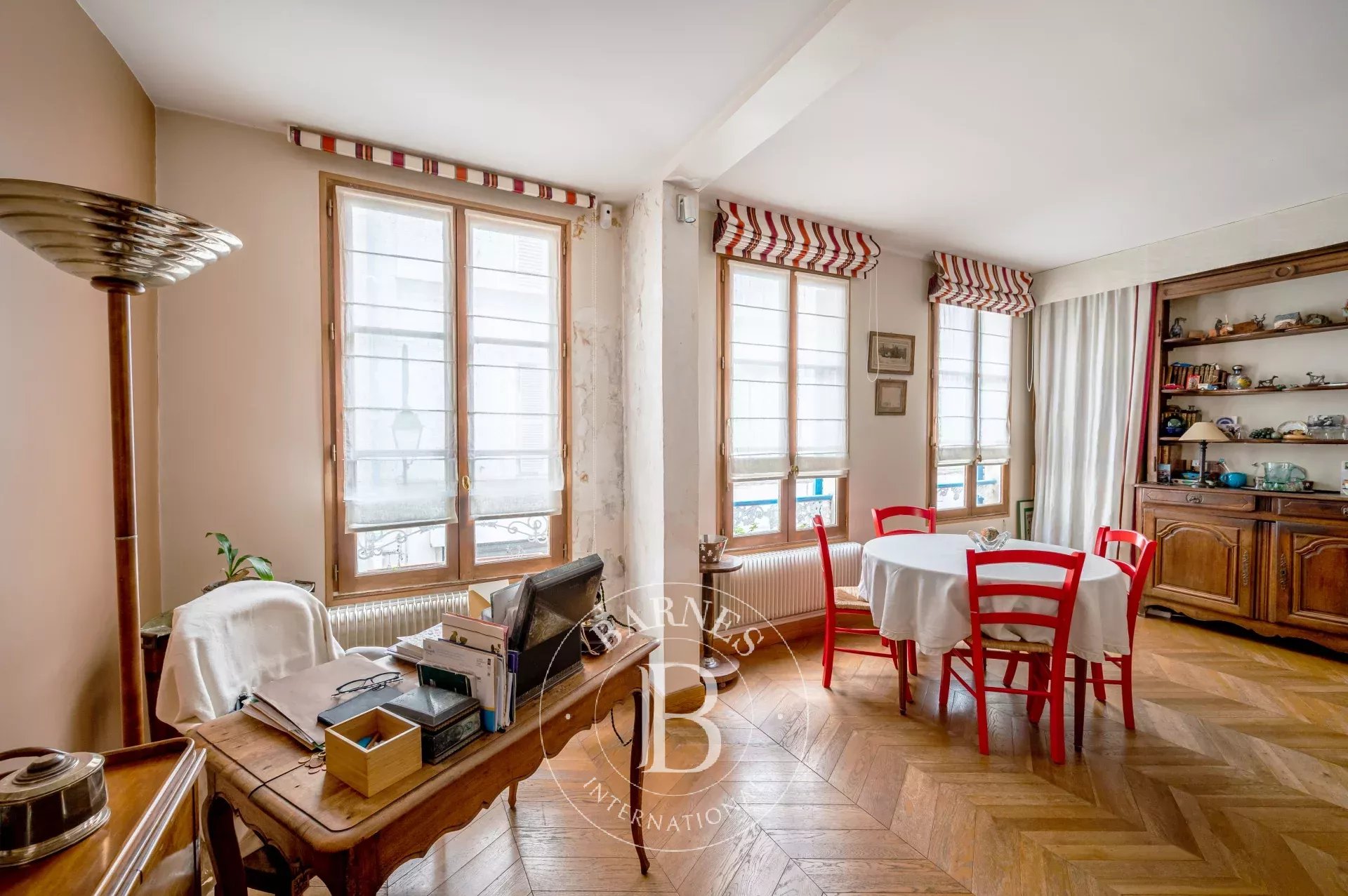 Sole agent - Neuilly-Pasteur - Private lane - House with terrace - Rare - picture 6