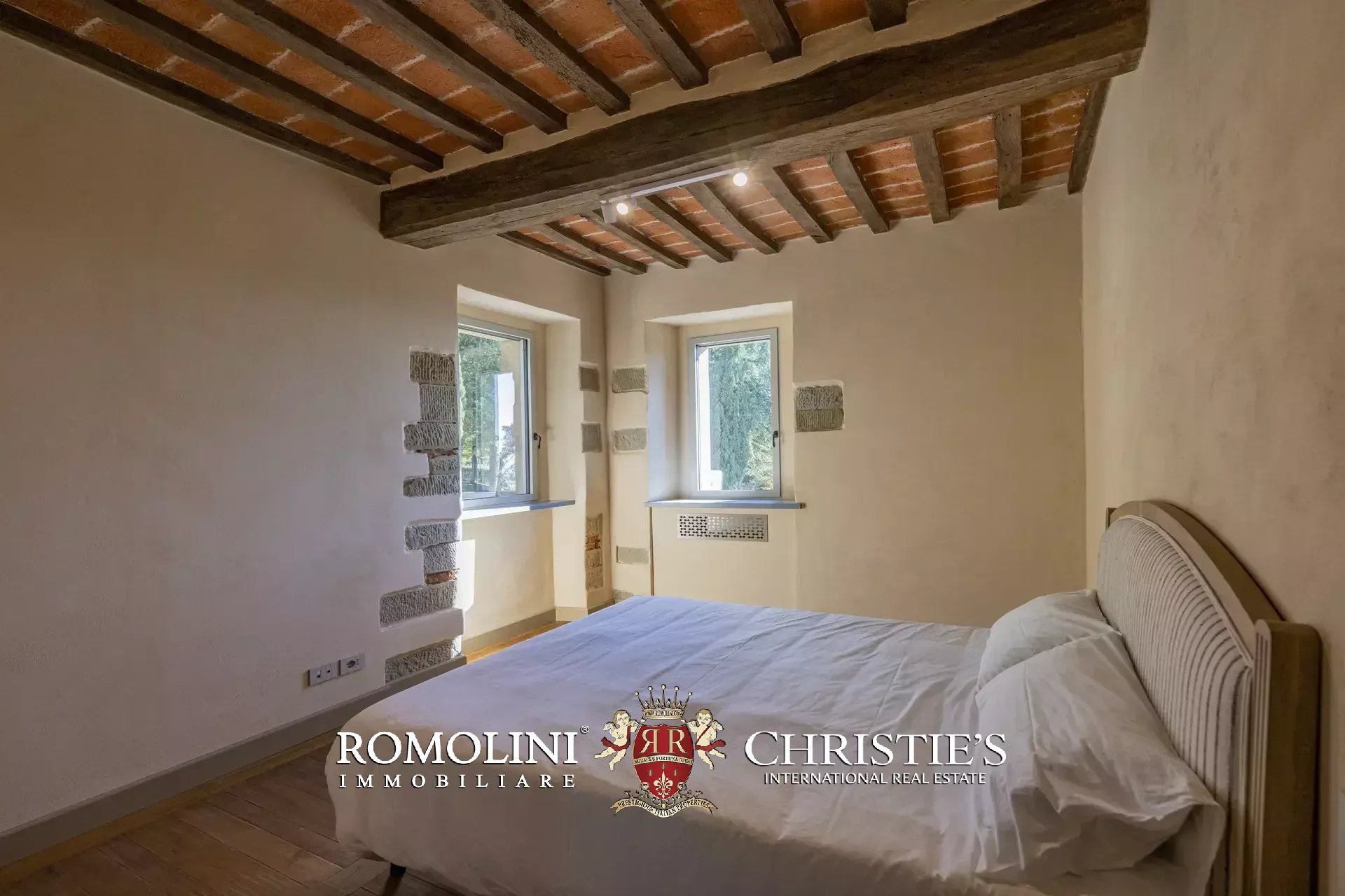 4 Bedroom Villa/Townhouse's Image 51