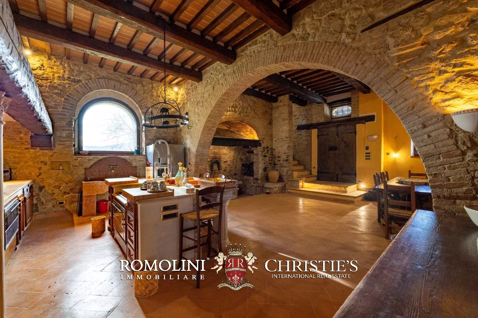 10 Bedroom Villa/Townhouse's Image 169