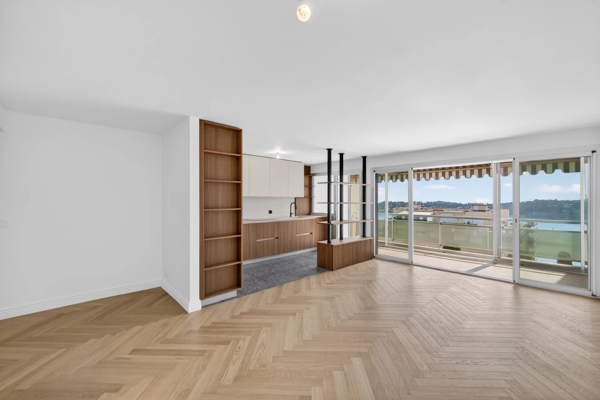 Villefranche-sur-mer - Magnifique 3 Pièces rénové avec cave et parking