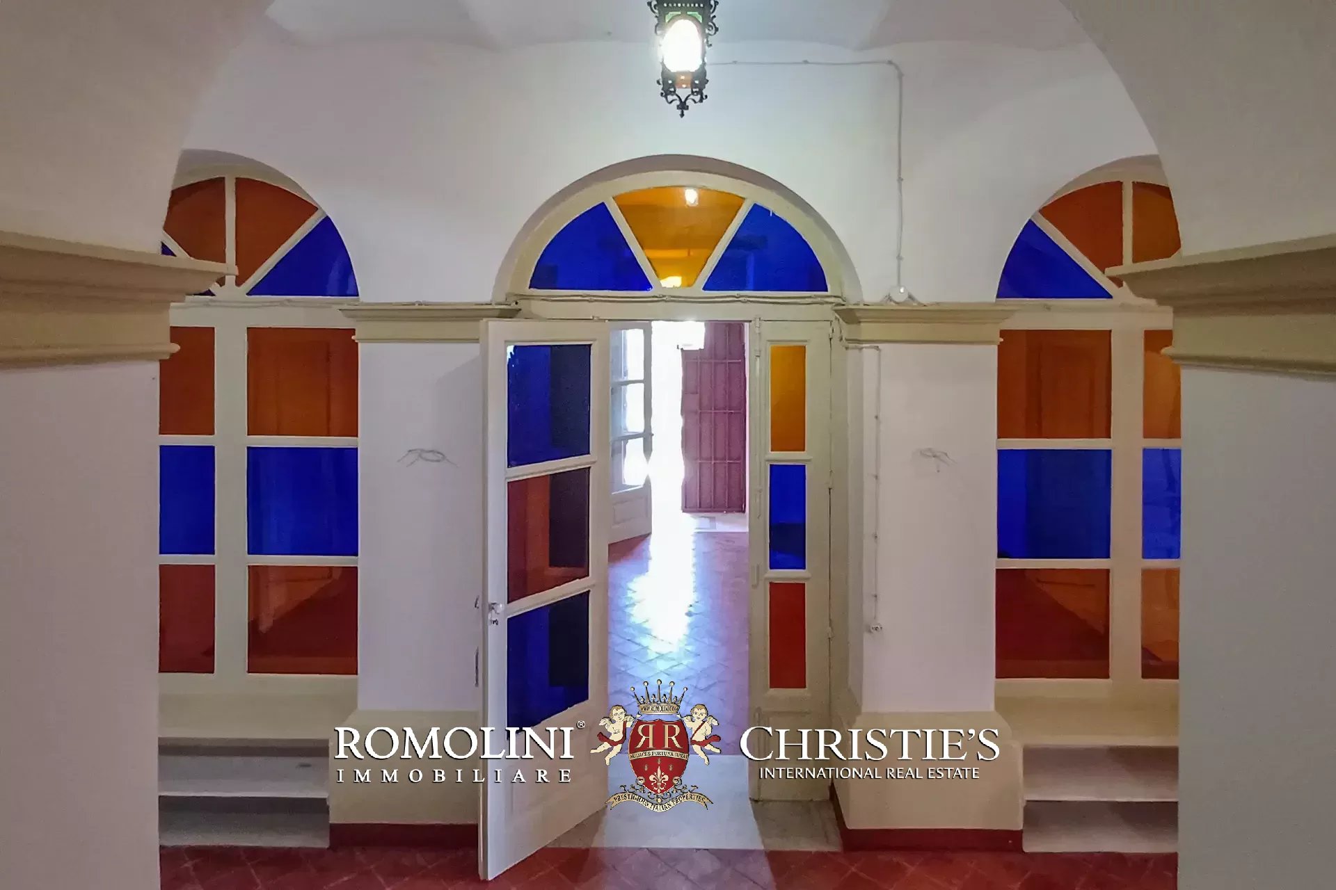 11 Bedroom Villa/Townhouse's Image 31