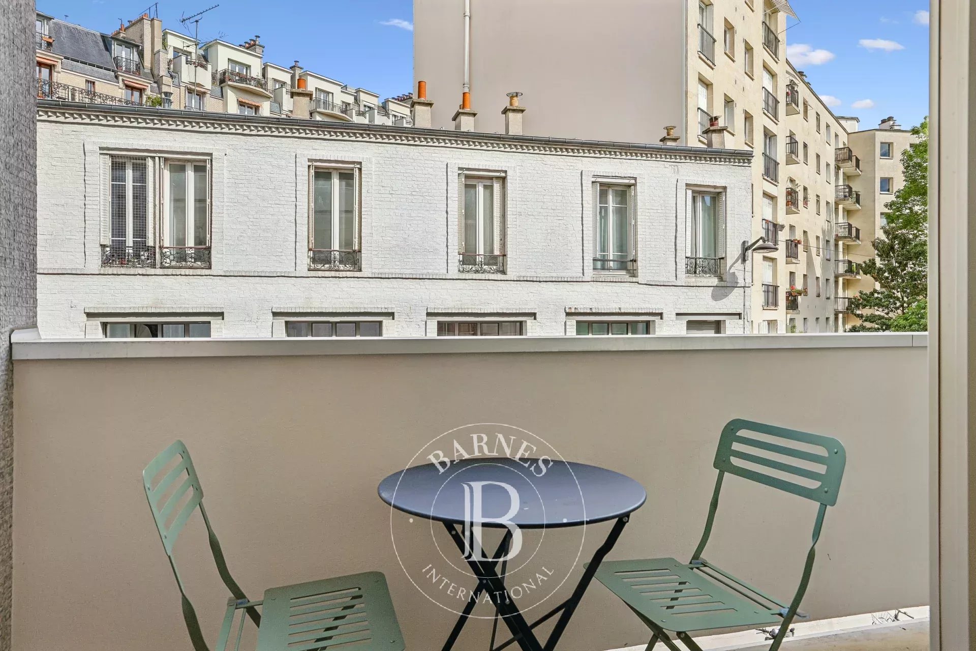 Apartment Paris 75018  -  ref 86947242 (picture 1)
