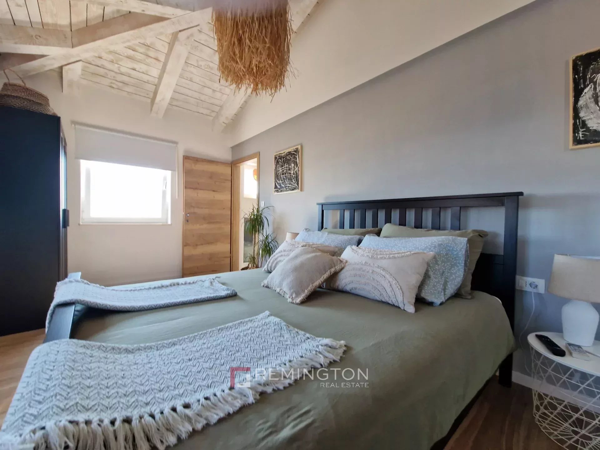 3 Bedroom Villa/Townhouse's Image 8