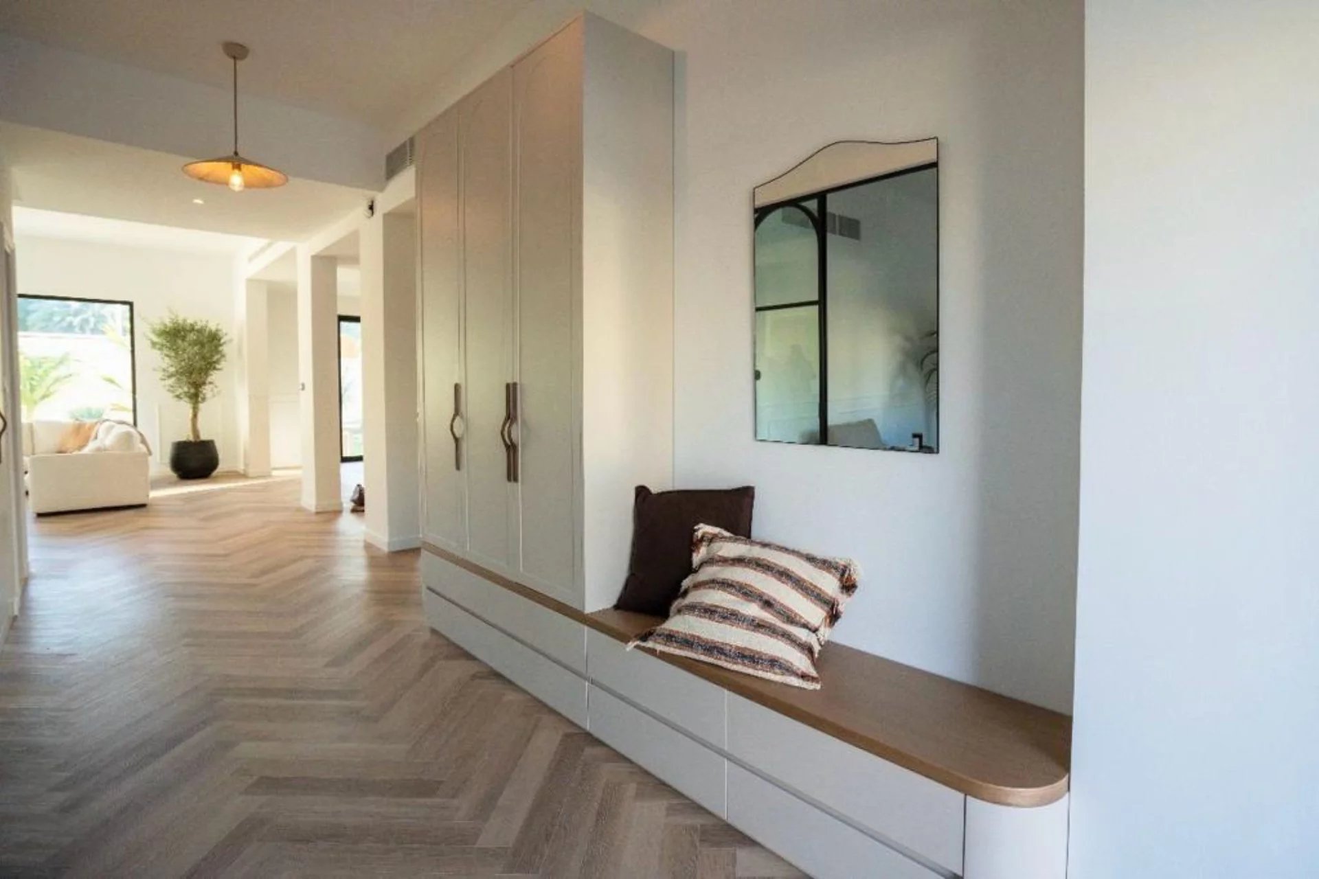 Parisian Flair | Brand New | Fully Furnished | Vacant