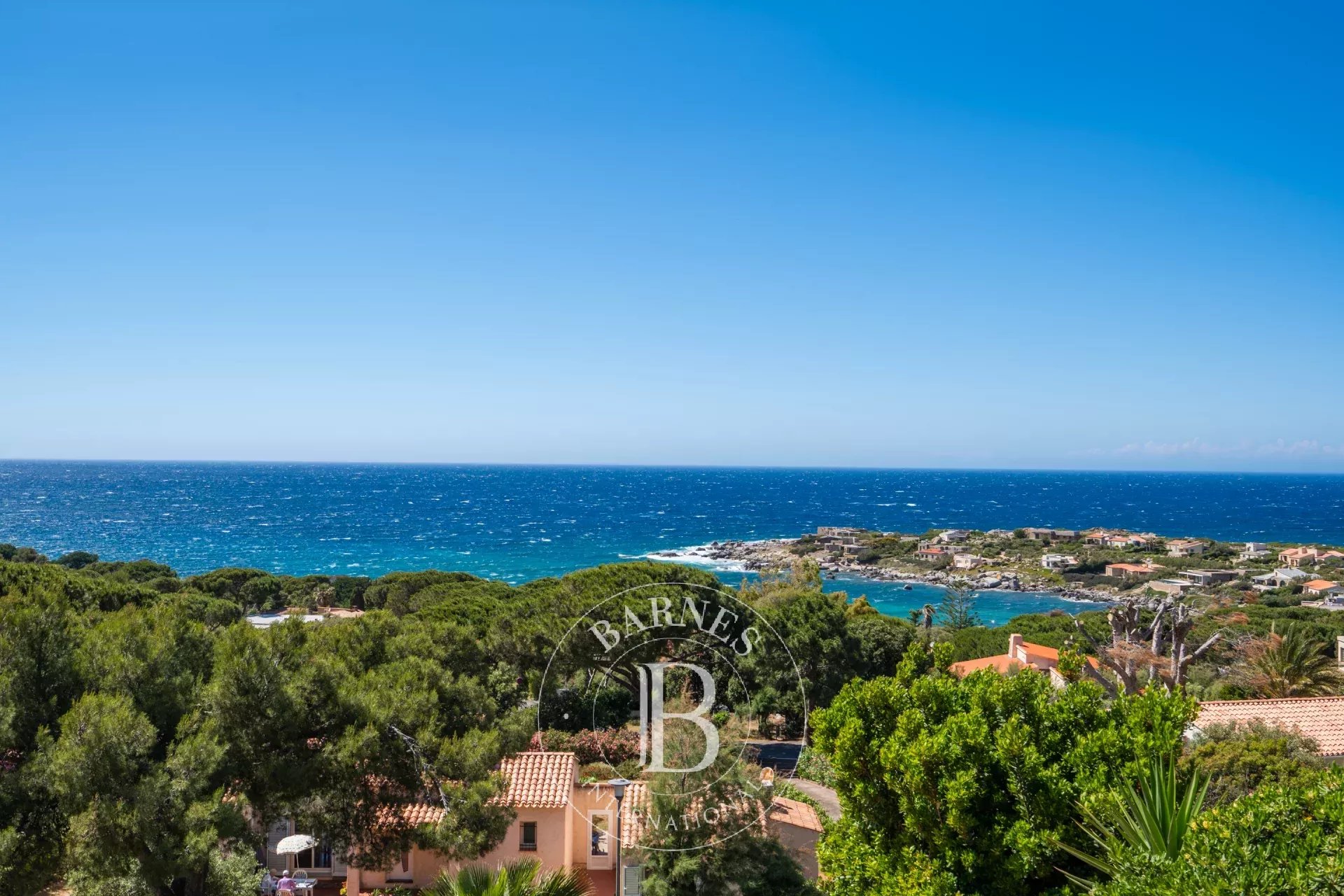 Marine de Davia, 6 bedroom villa, swimming pool, panoramic sea view, walking distance to the beach