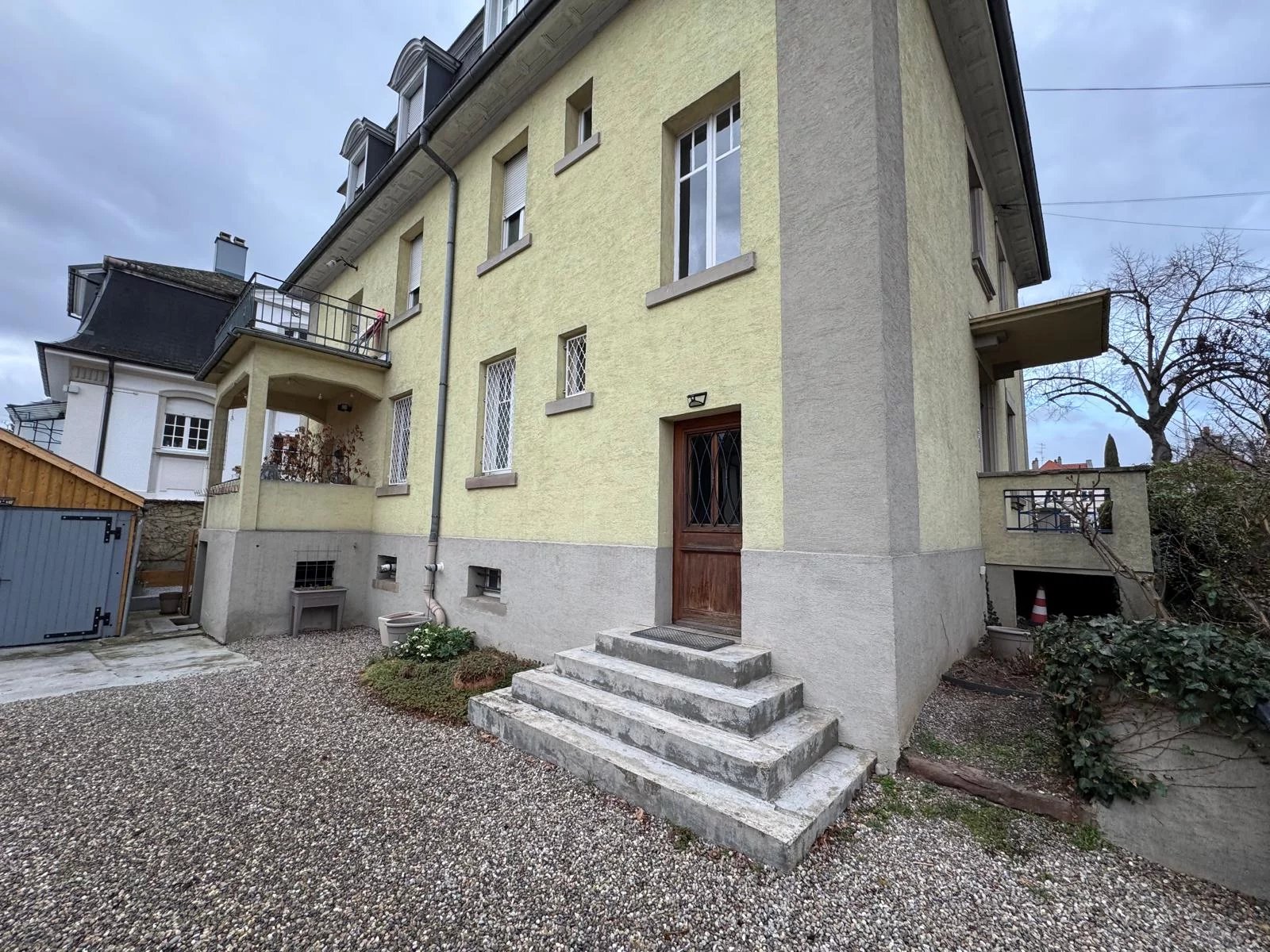 Agence immobilière de 