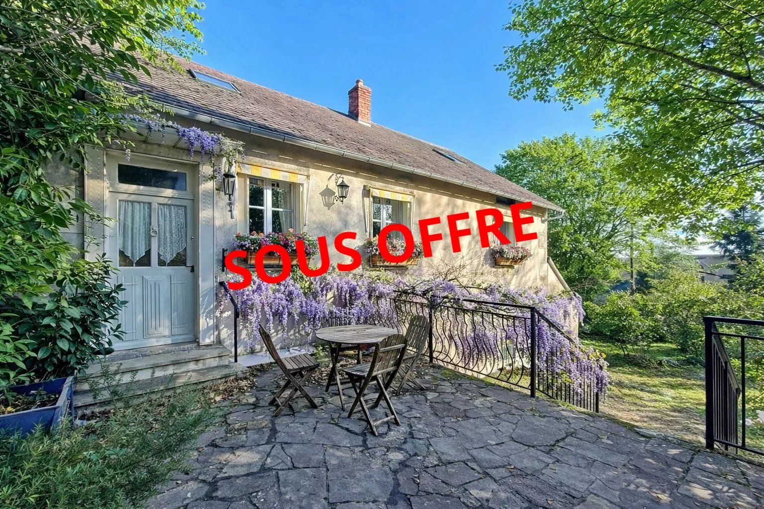 Exclusivité/Bourgogne, Morvan des lacs, Secteur DUN LES PLACES, maison de campagne 101 m² sur plus de 450 m² de terrain.