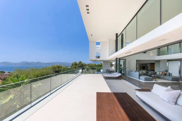 A Contemporary Masterpiece — Cannes Californie — photo 5