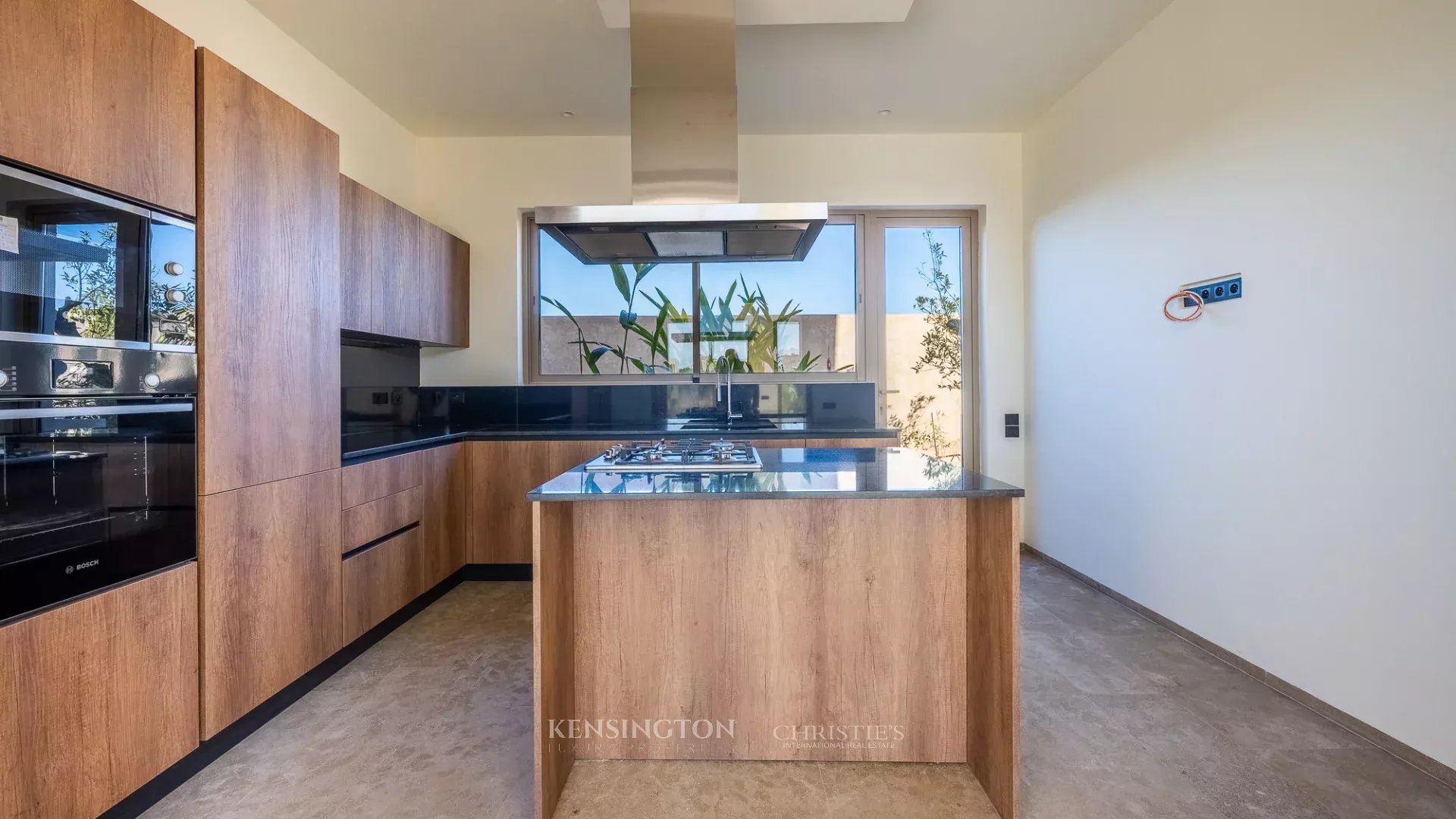 4 Bedroom Villa/Townhouse's Image 9