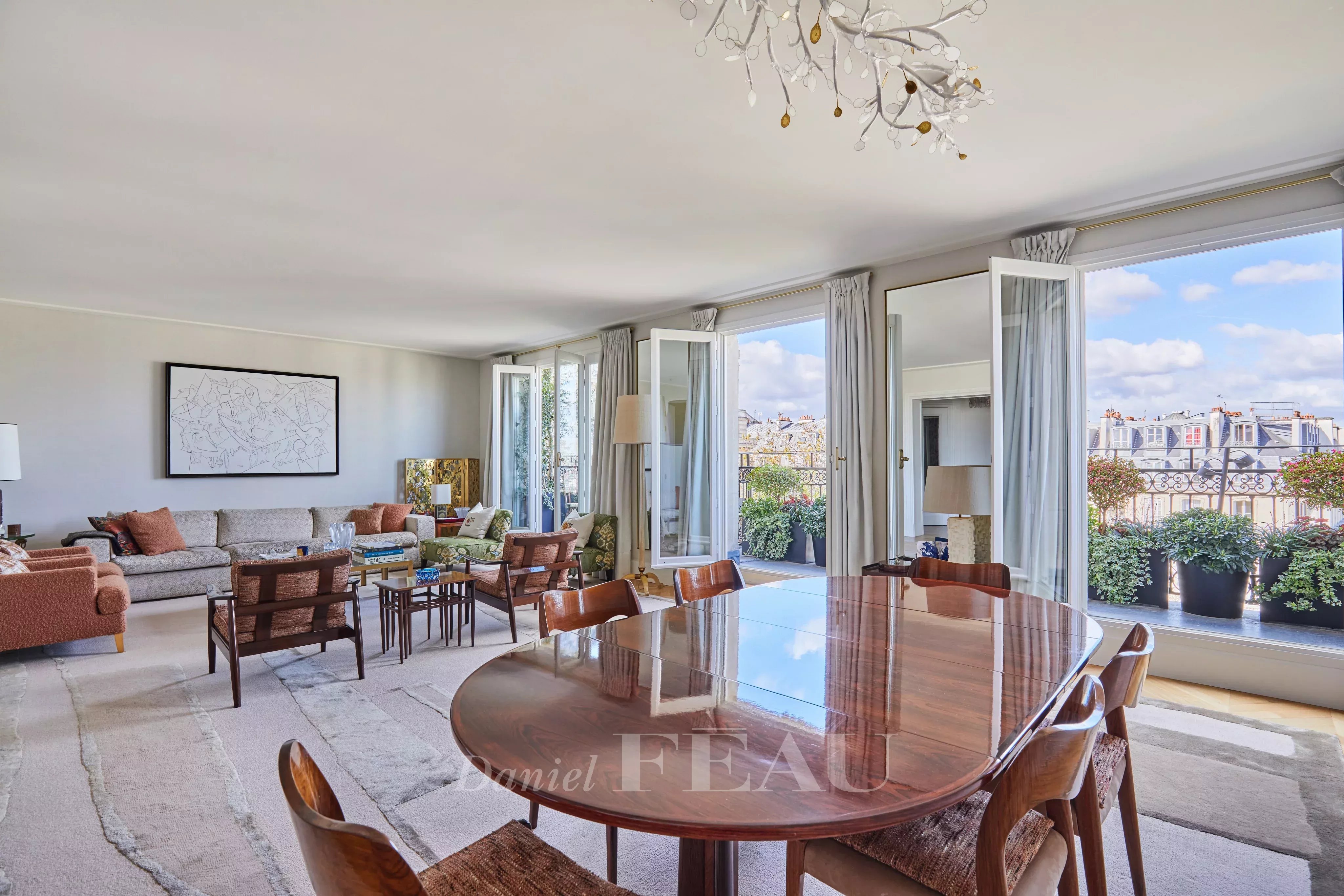 Sale Apartment Paris 5th