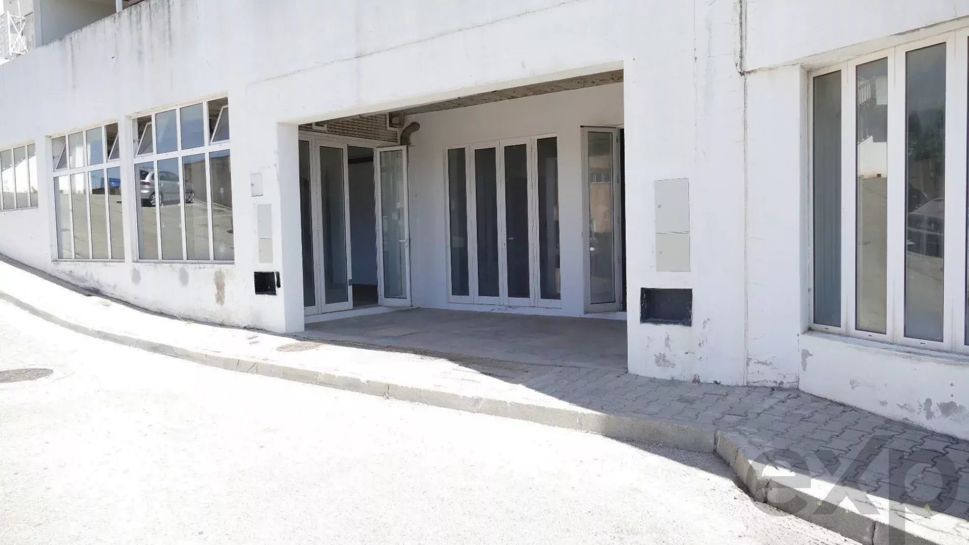 Combined Property: Warehouse/Commercial Space with Exclusive Right to 25-Space Garage 86156956 image 2