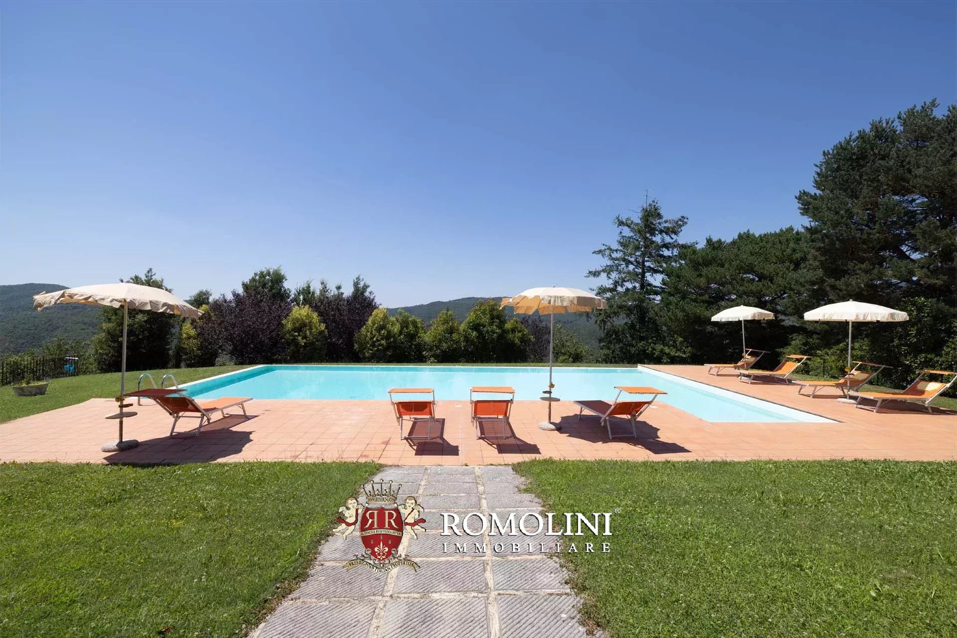 16 Bedroom Villa/Townhouse's Image 14